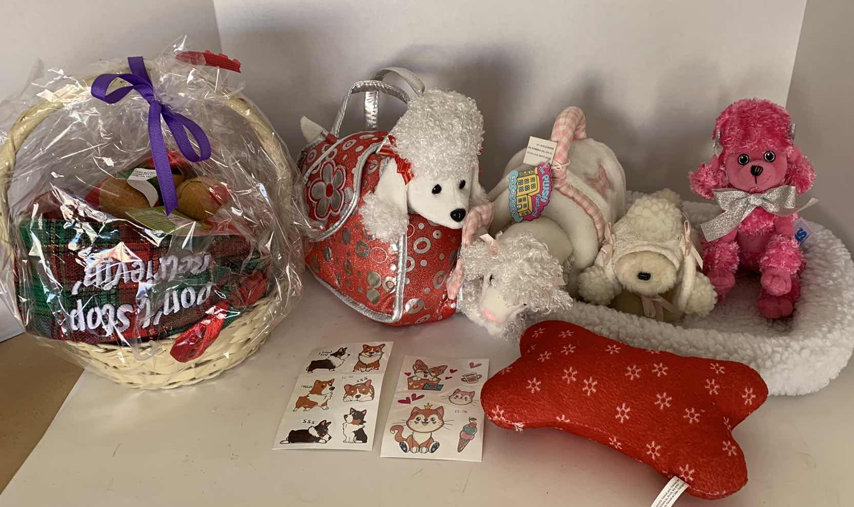 Photo 1 of DOG AND CAT ITEMS