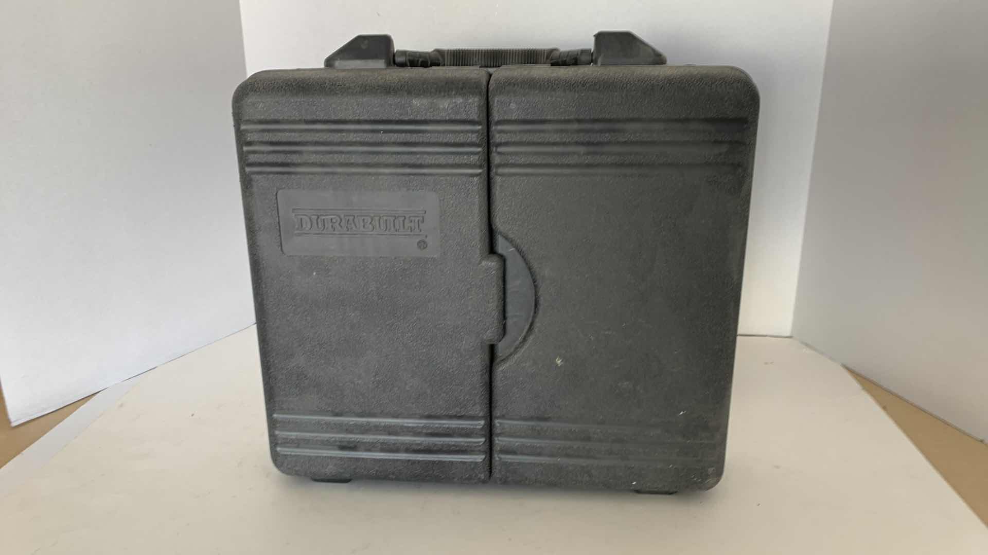 Photo 1 of TOOL SET AND EMERGENCY LIGHT