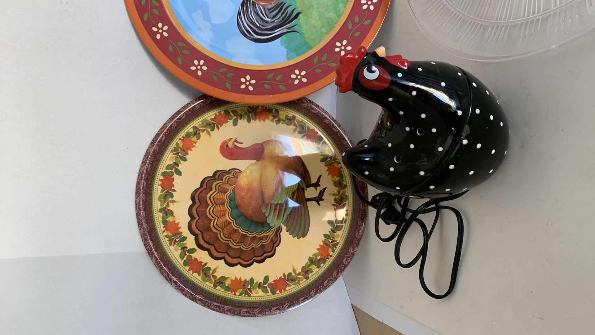 Photo 1 of THANKSGIVING SERVICE WARE CHICKEN WAX DISPENSER