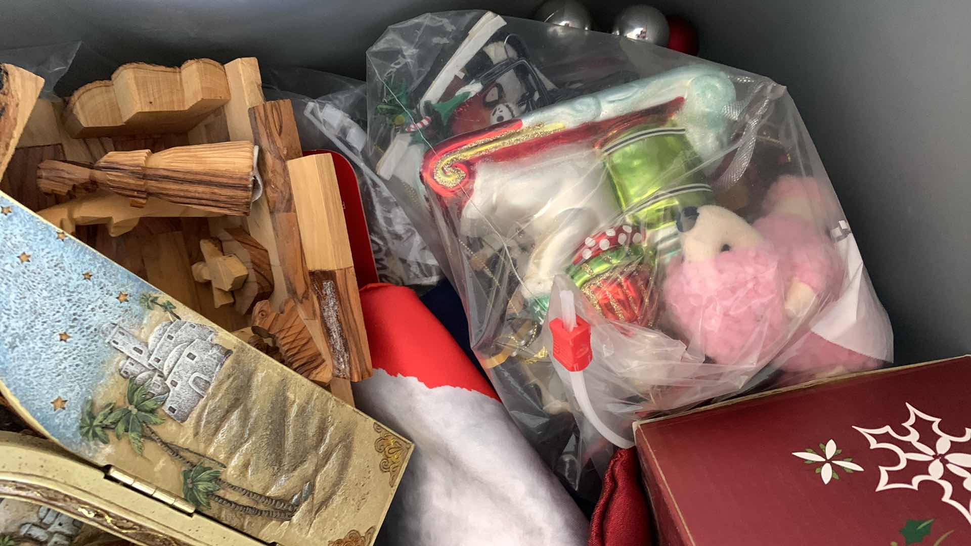 Photo 1 of CHRISTMAS DECORATIONS