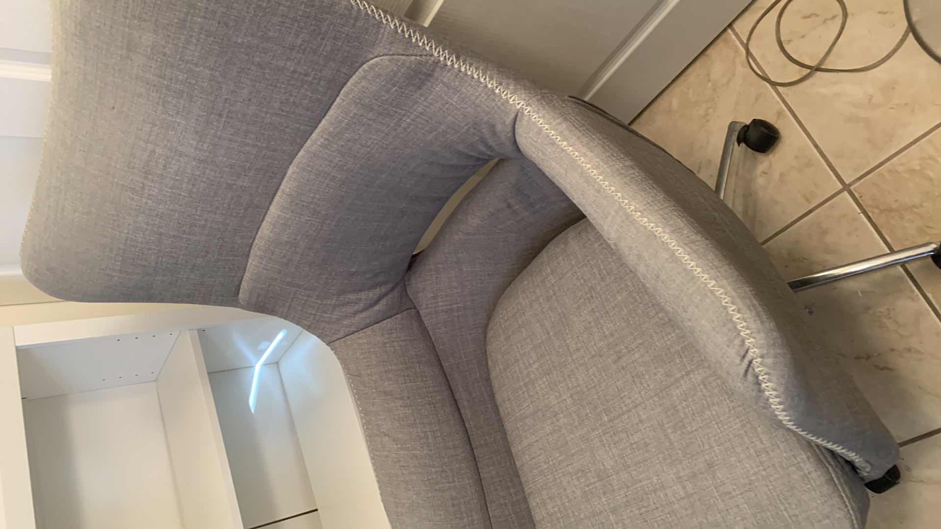 Photo 1 of OFFICE CHAIR