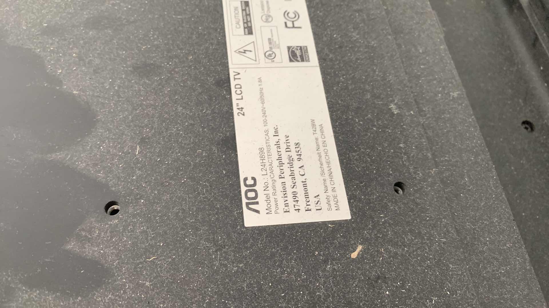 Photo 1 of AOC ENVISION SERIES 24” LCD TELEVISION