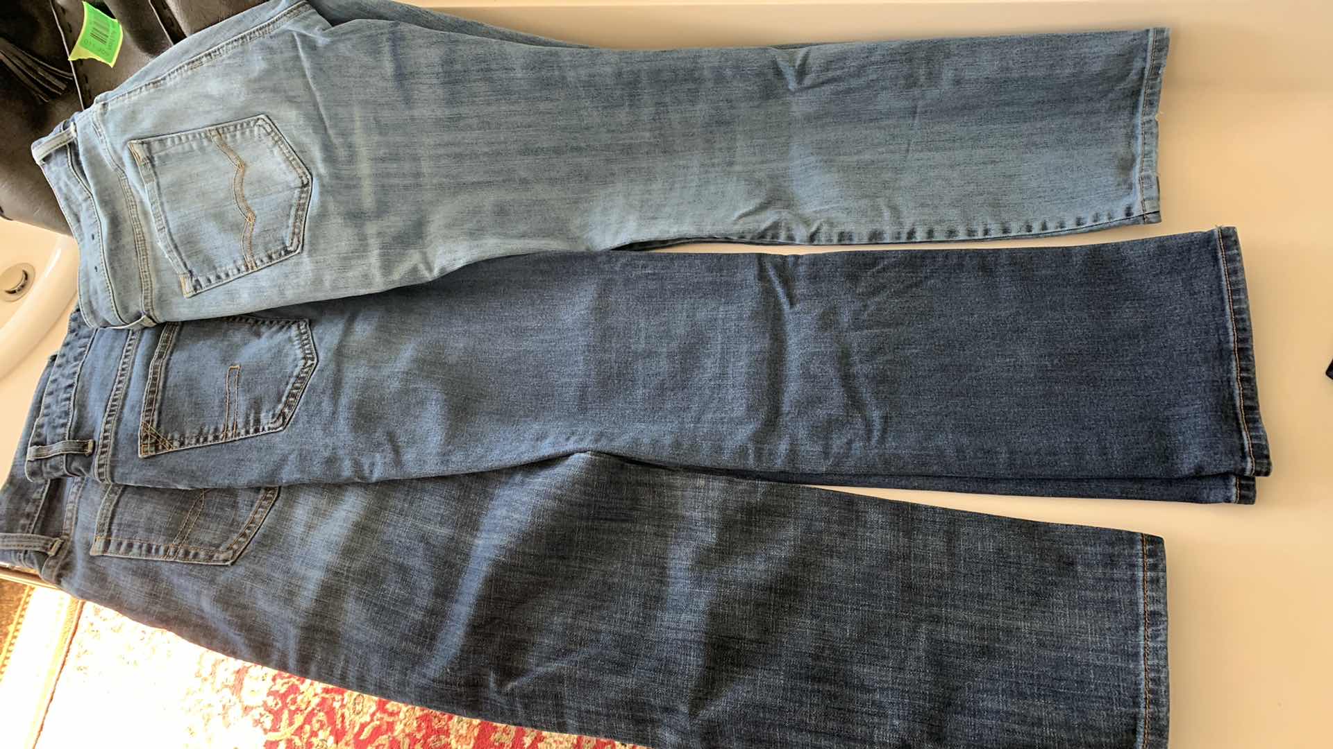 Photo 1 of 3-WOMENS STRAIGHT LEG JEANS SIZE 30 CALVIN KLEIN, LUCKY BRAND, AMERICAN EAGLE OUTFITTERS