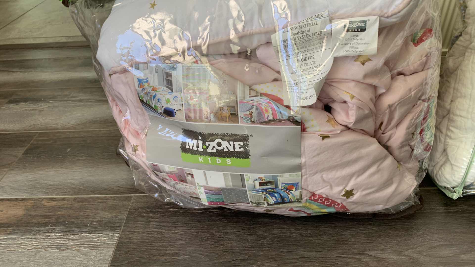 Photo 1 of 2-BED COMFORTER SETS TWIN