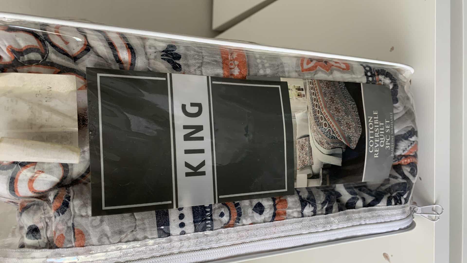 Photo 1 of  KING COTTON 3-PIECE REVERSIBLE QUILT SET