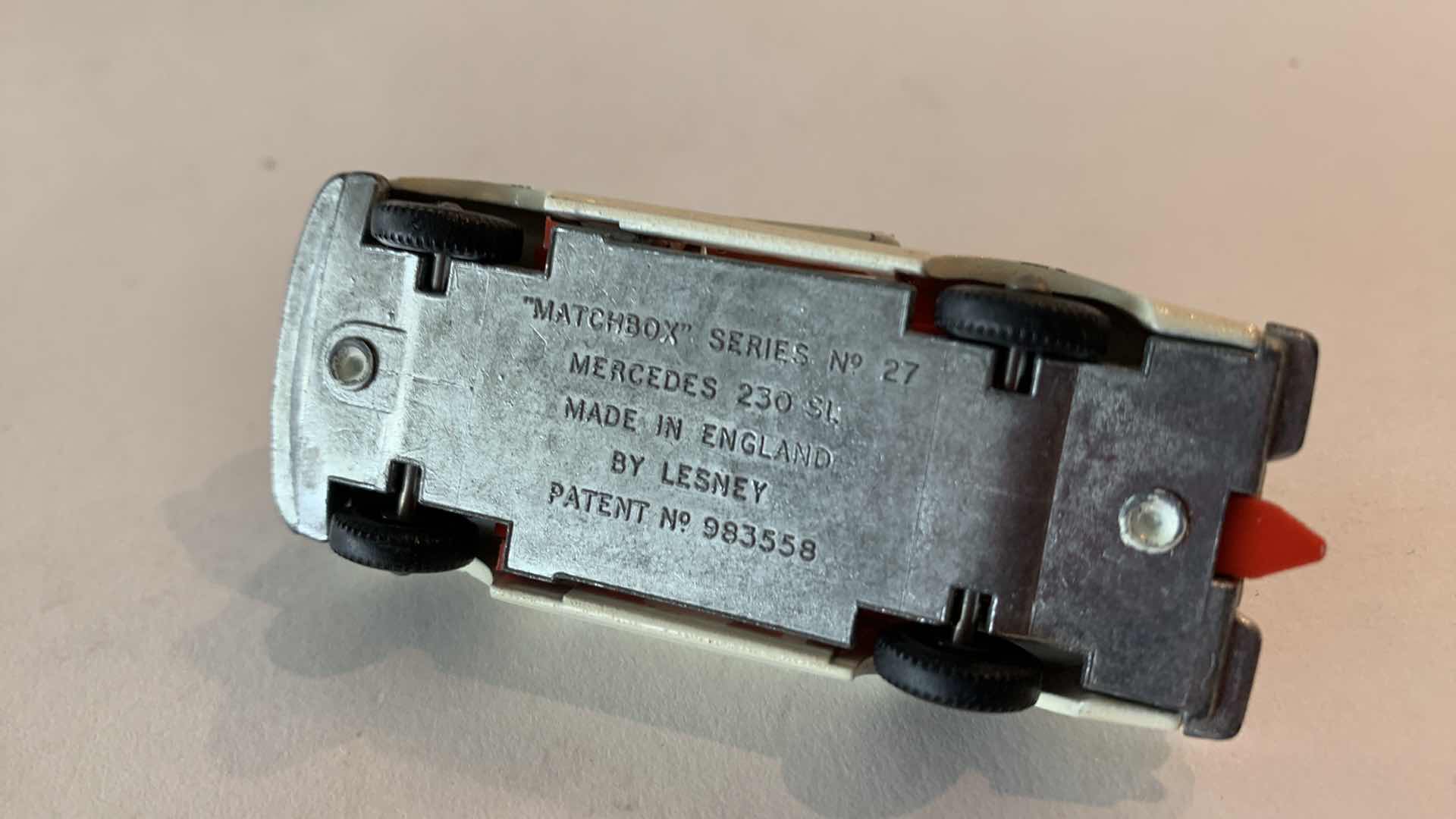Photo 1 of VINTAGE MATCHBOX SERIES NO. 27 WHITE MERCEDES MADE IN ENGLAND