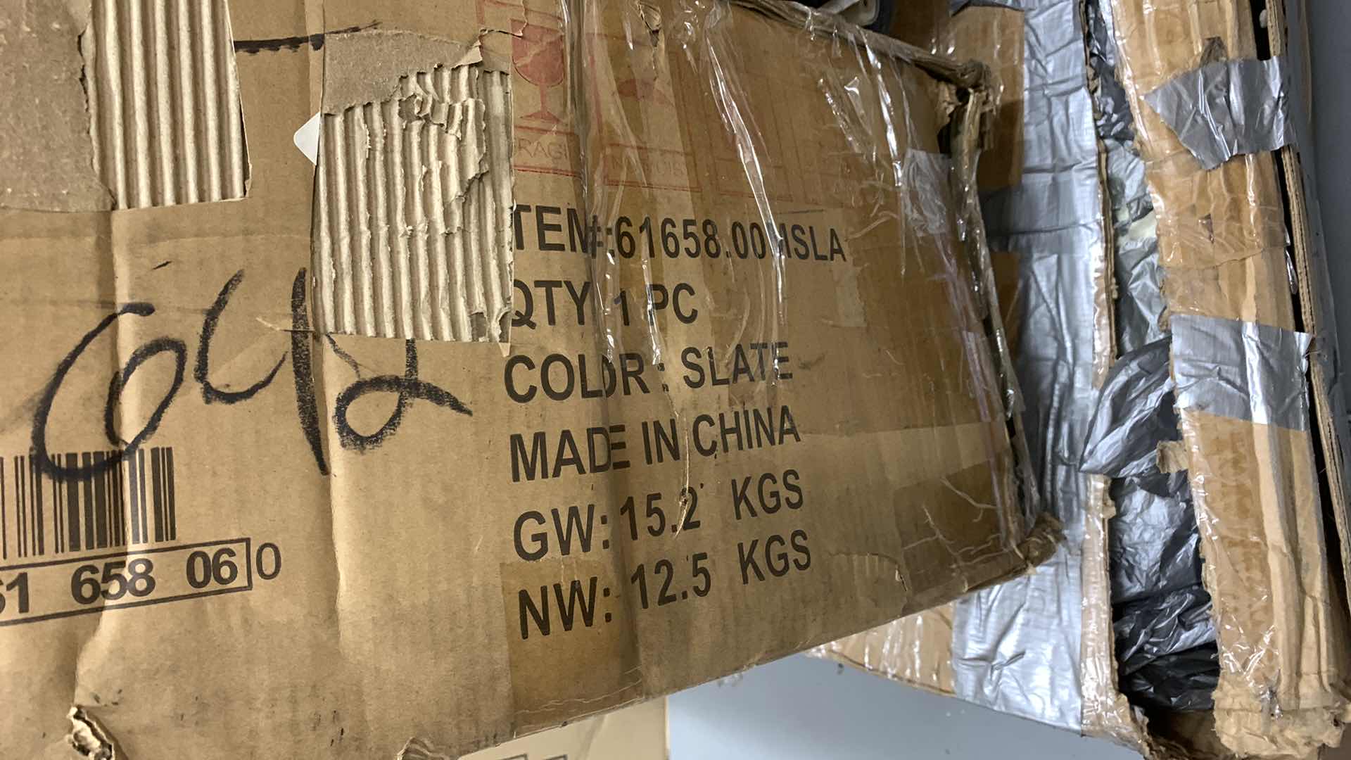 Photo 1 of BAGNOLD HOME OFFICE MICROFIBER DESK CHAIR 