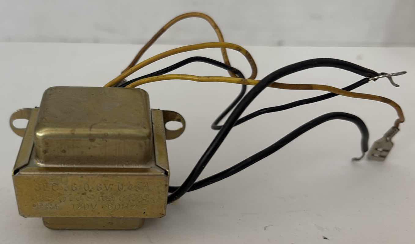 Photo 1 of (3)PCS TRANSFORMER