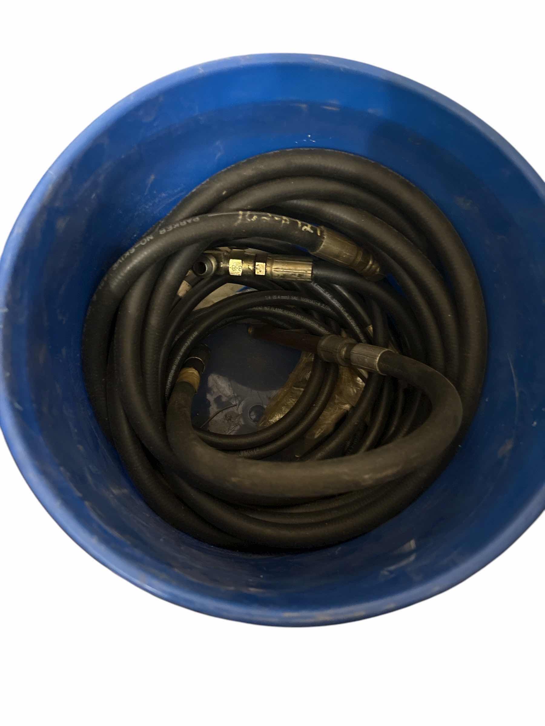 Photo 1 of BUCKET OF HYDRAULIC HOSES