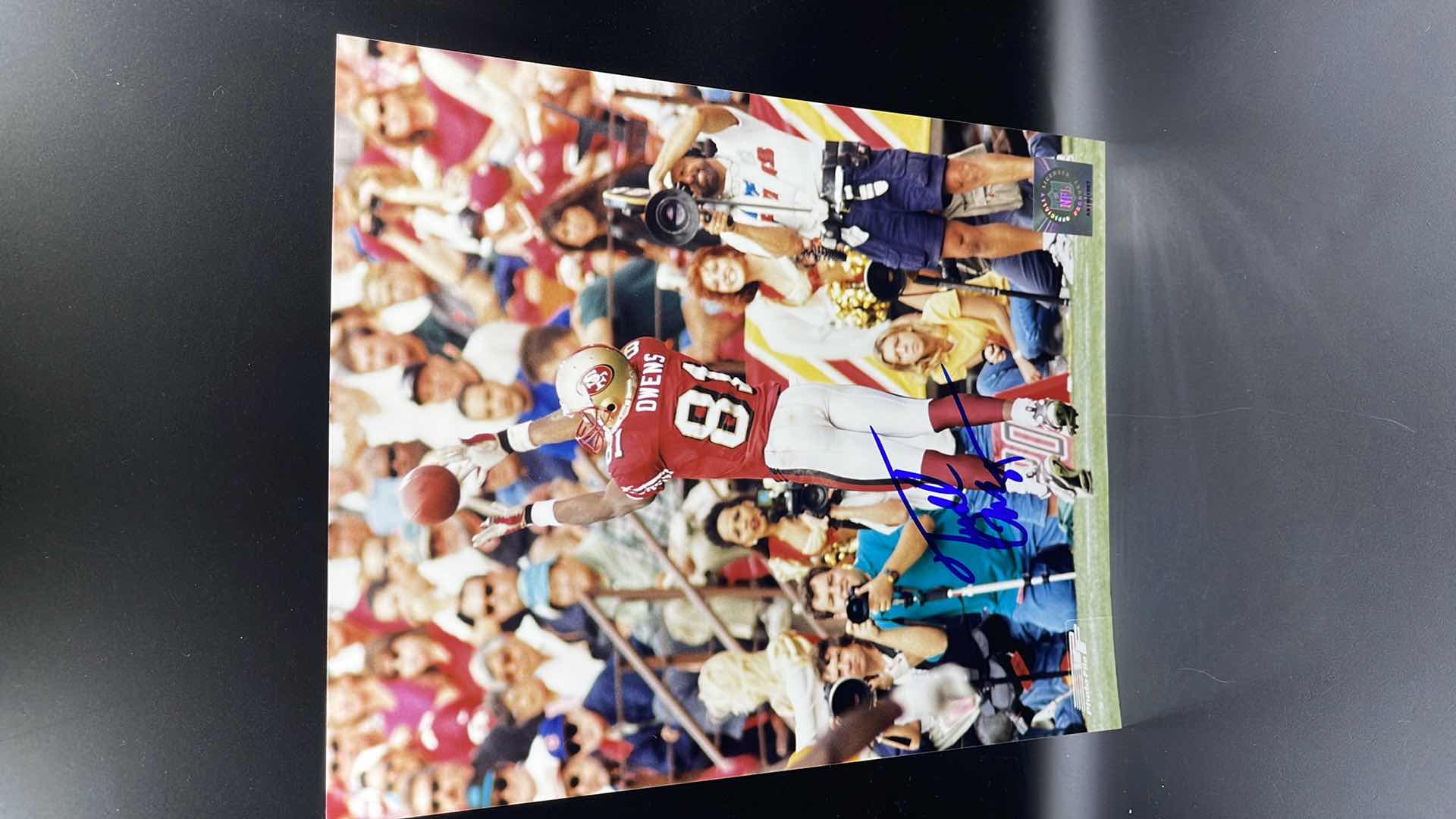 Photo 1 of TERRELL OWENS 8” X 10” AUTOGRAPHED PHOTO