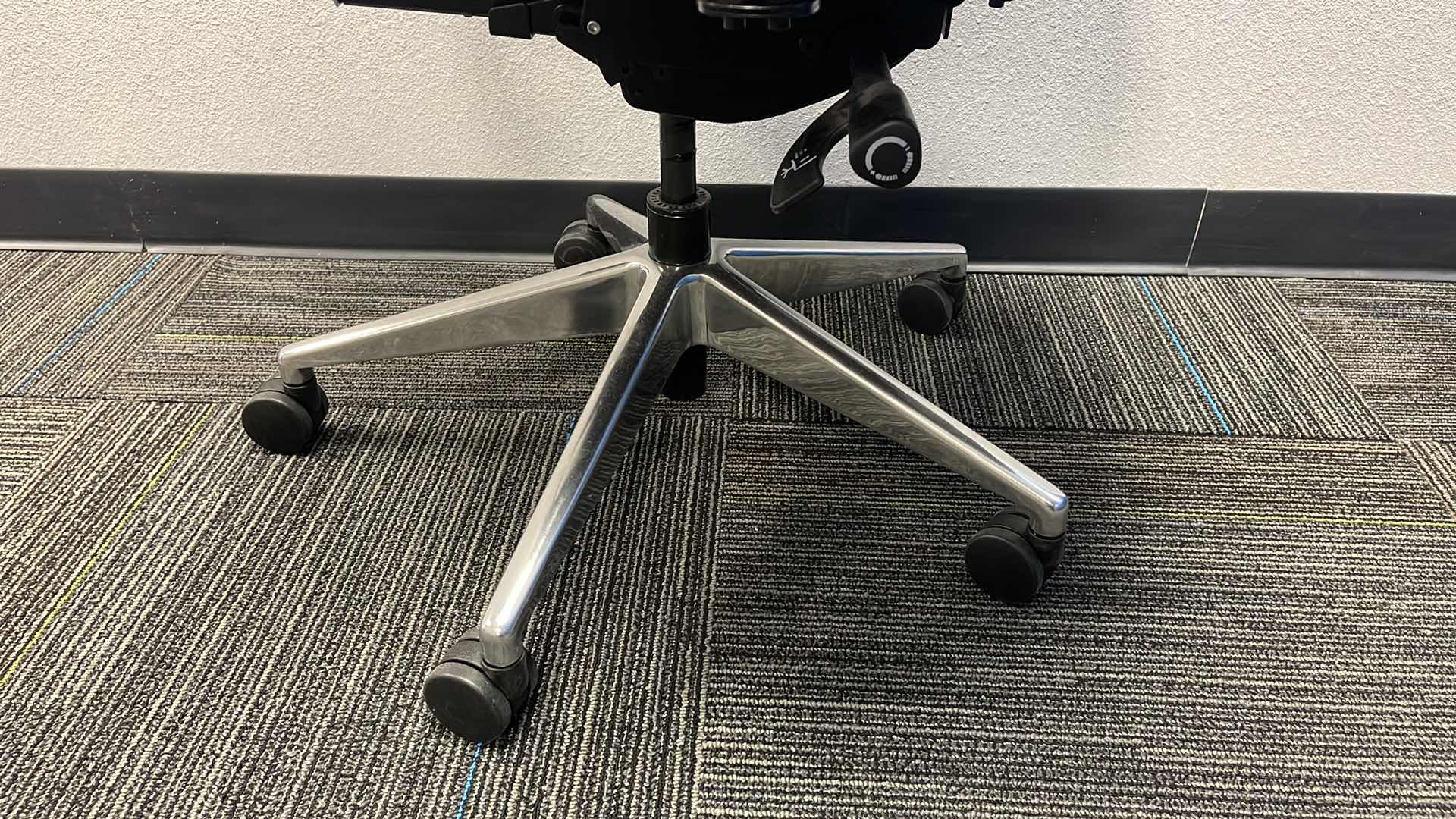 Photo 1 of COMMERCIAL MEDAL BASE ROLLING OFFICE CHAIR W LEATHER SEAT & LUMBAR SUPPORT