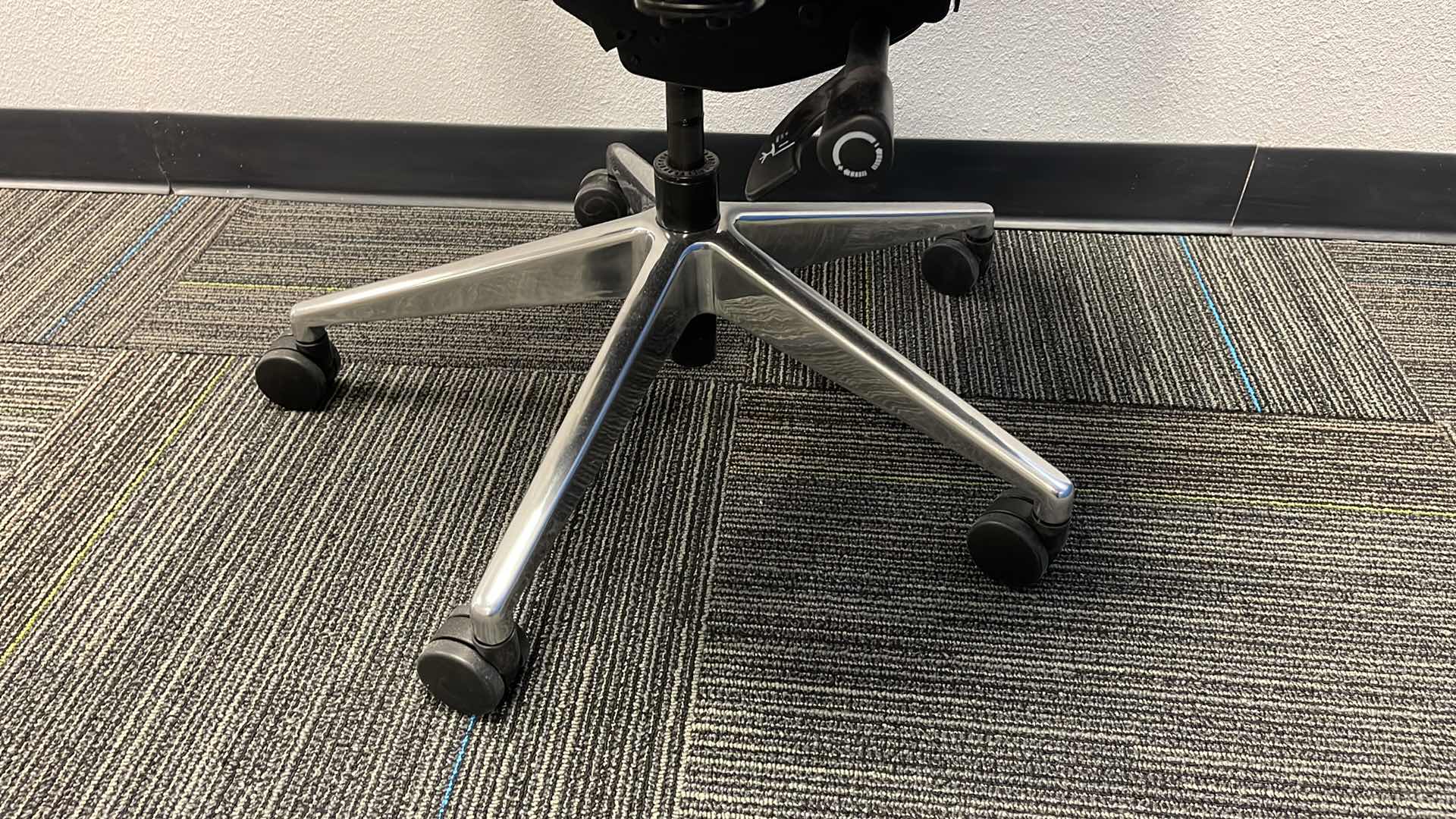 Photo 1 of COMMERCIAL MEDAL BASE ROLLING OFFICE CHAIR W LEATHER SEAT & LUMBAR SUPPORT