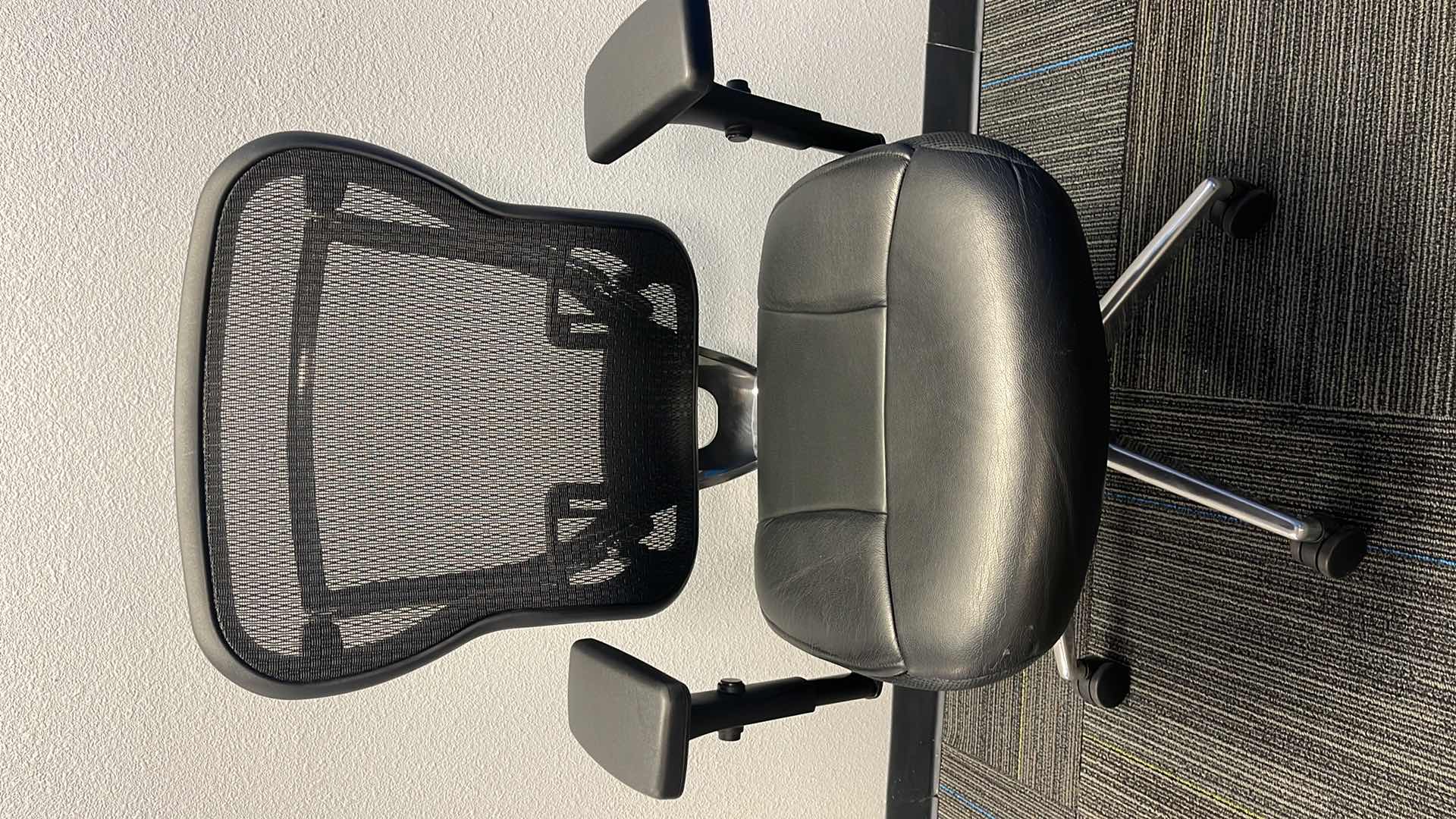 Photo 1 of COMMERCIAL MEDAL BASE ROLLING OFFICE CHAIR W LEATHER SEAT & LUMBAR SUPPORT