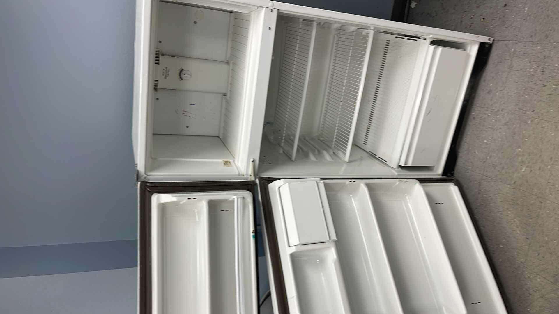 Photo 1 of 2 DOOR REFRIGERATOR & FREEZER COMBO (WORKING)