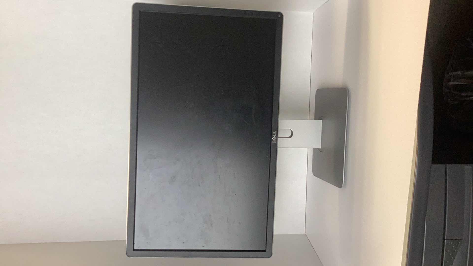 Photo 1 of DELL 23” FLAT PANEL MONITOR P2314HT