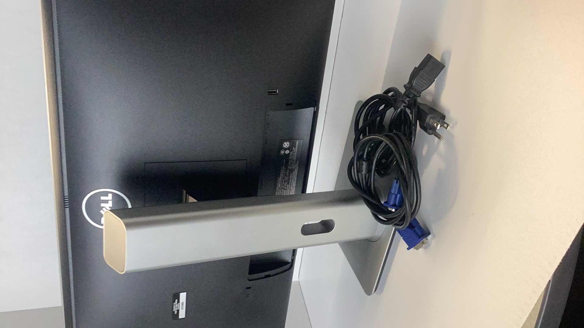 Photo 1 of DELL 23” FLAT PANEL MONITOR P2314HT