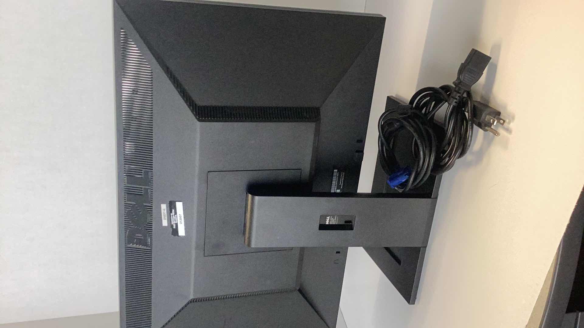 Photo 1 of DELL 22” LCD MONITOR E2210C