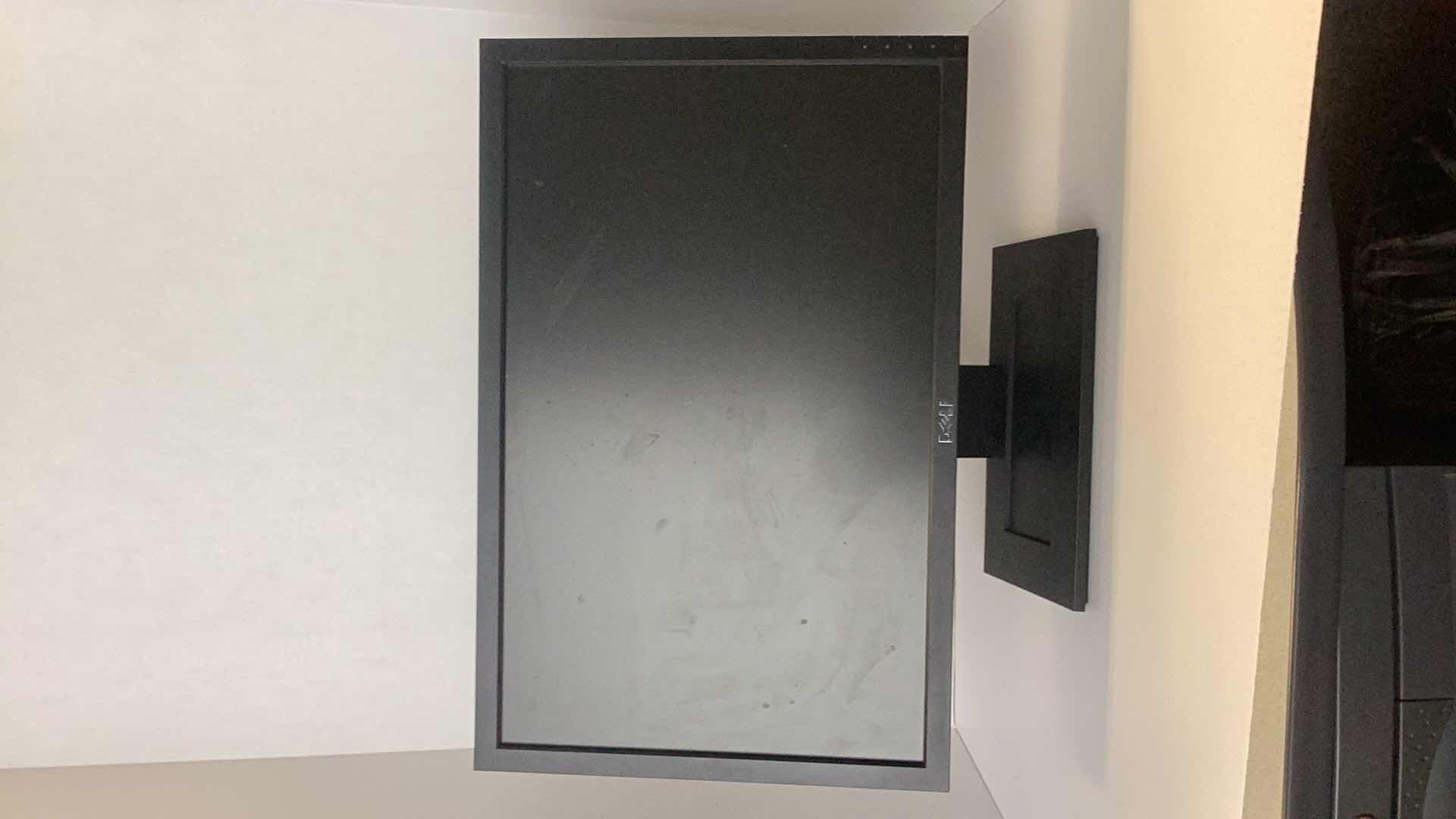 Photo 1 of DELL 22” LCD MONITOR E2210C