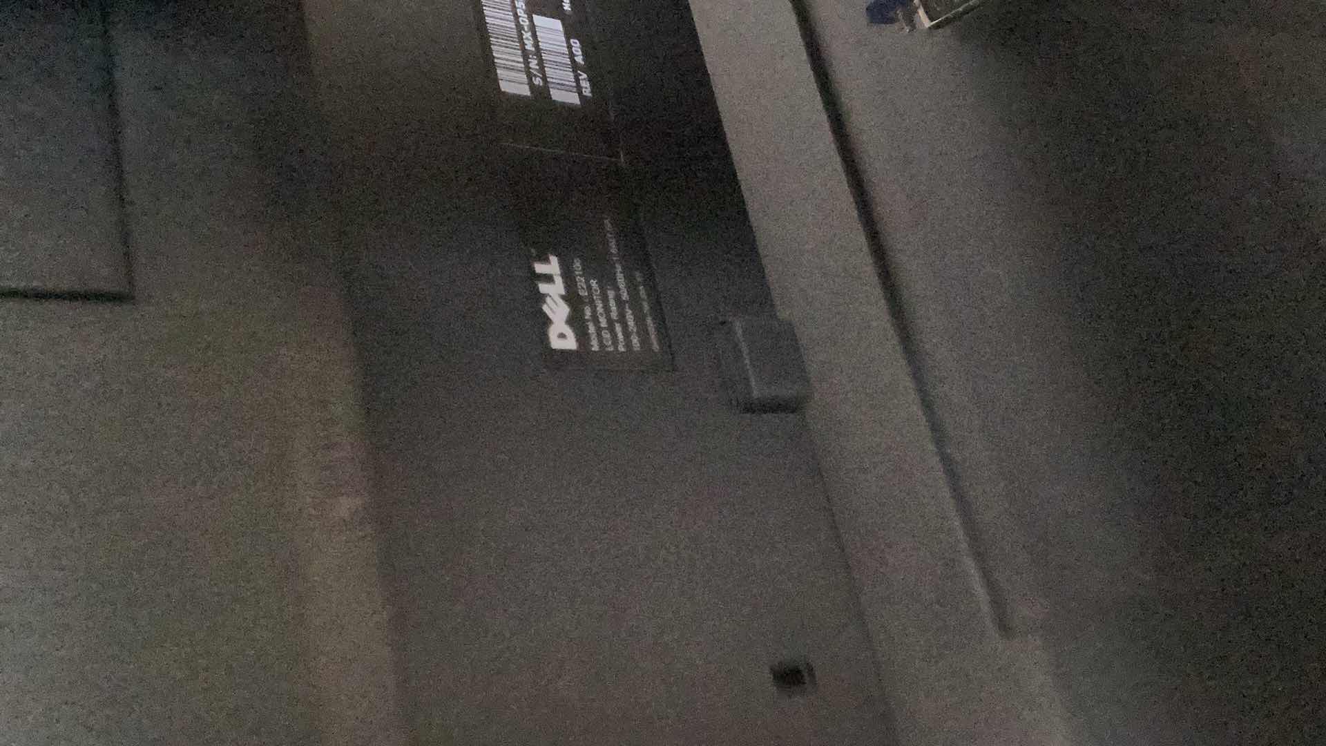 Photo 3 of DELL 22” LCD MONITOR E2210C