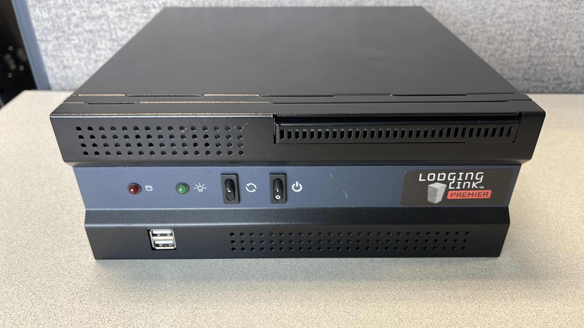 Photo 1 of LODGING LINK PREMIER DB9 8P PROPERTY MANAGEMENT CONNECTION SYSTEM