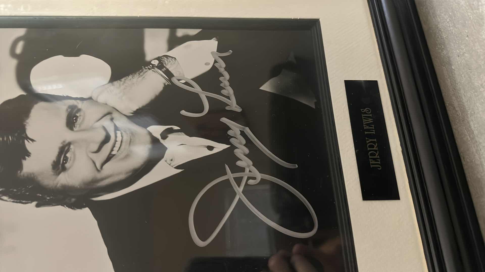 Photo 2 of JERRY LEWIS FRAMED 8”X10” AUTOGRAPHED PHOTO AUTHENTICITY VERIFIED BY SELLER