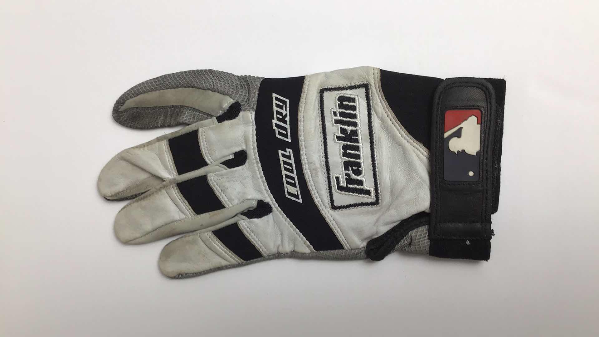 Photo 1 of BENGIE MOLINA GAME USED BATTING GLOVE*