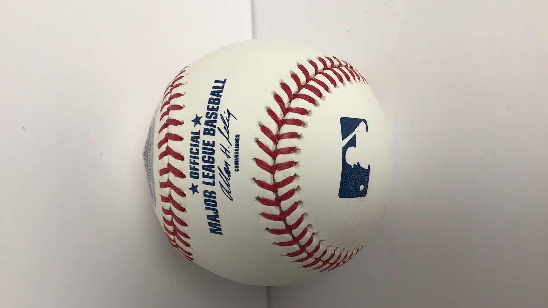 Photo 1 of $50 CLAUDE OSTEEN SIGNED OFFICIAL RAWLINGS BASEBALL N-41878*