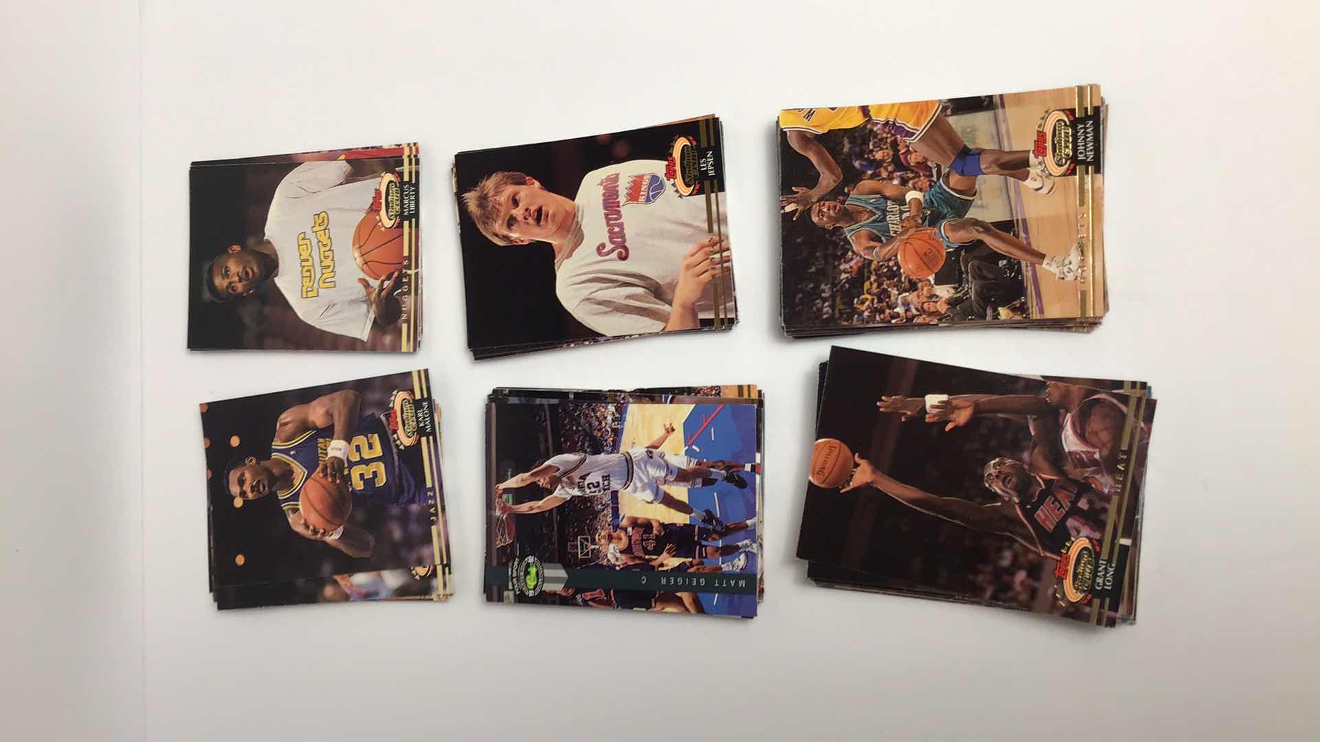 Photo 1 of $100 LOT OF APPROX 120 MISC NBA CARDS 80s-90s TOPPS, SKYBOX, FLEER, UPPER DECK, 1 HOLOGRAM*