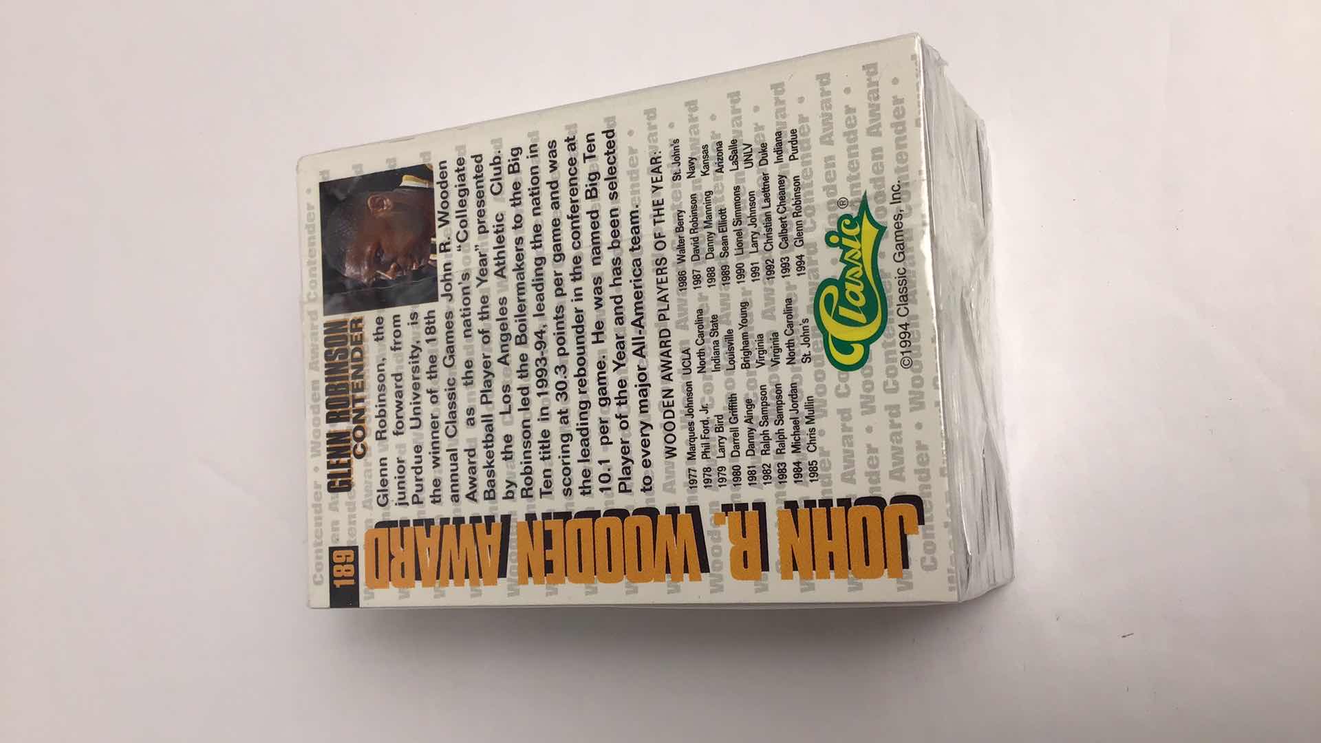 Photo 1 of $75 1994 FOUR SPORT COLLECTION MLB, NFL, NBA, NHL APPROX 200 CARDS (100 SEALED)*