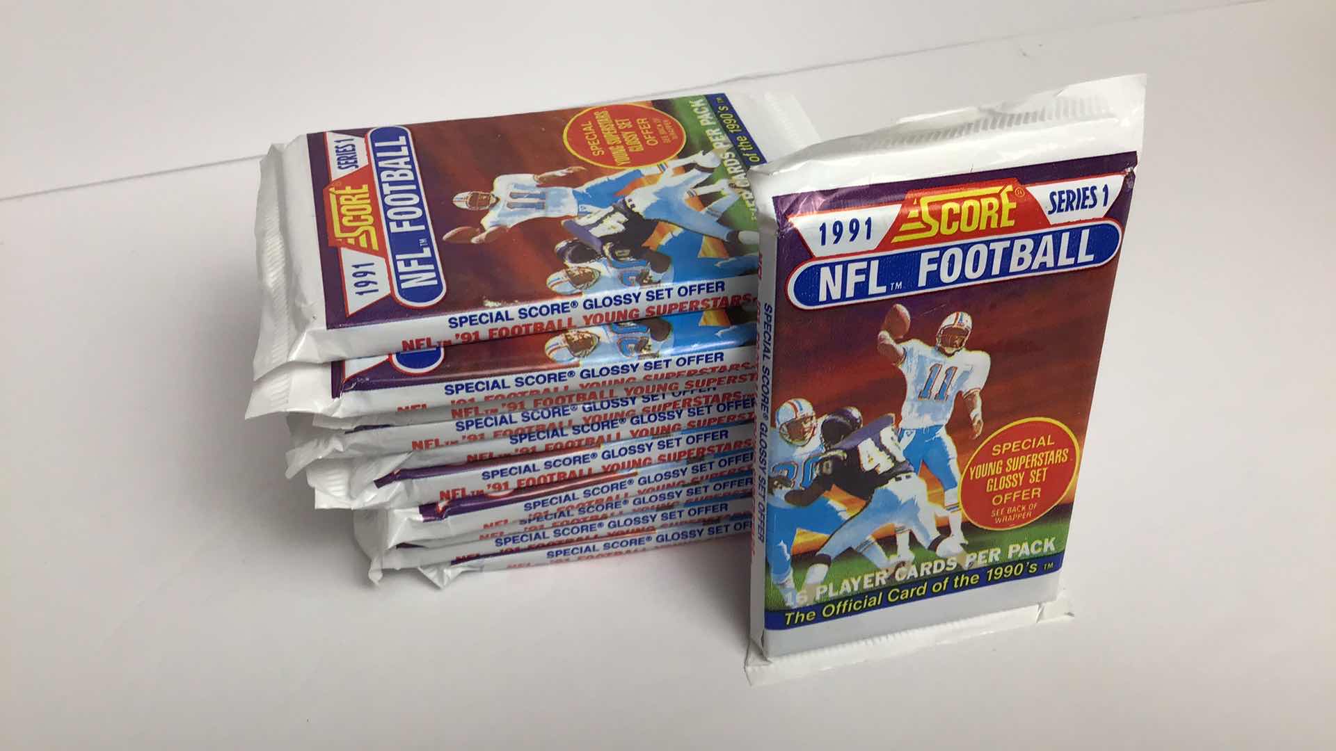 Photo 1 of $60 11 SEALED PACKS OF SCORE 1991 SERIES 1 NFL TRADING CARDS*