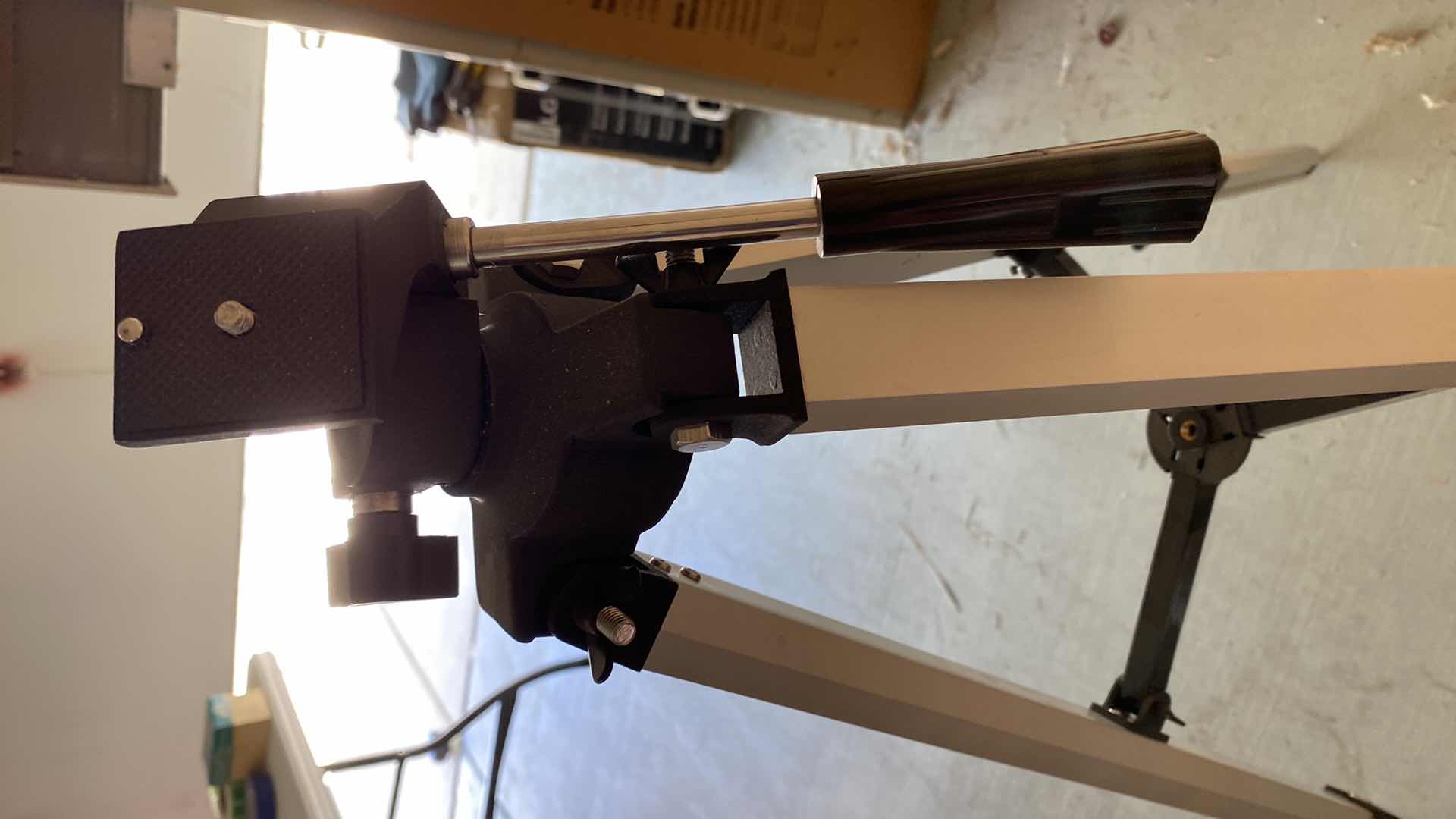 Photo 1 of PARKS J-90 TRIPOD 48”