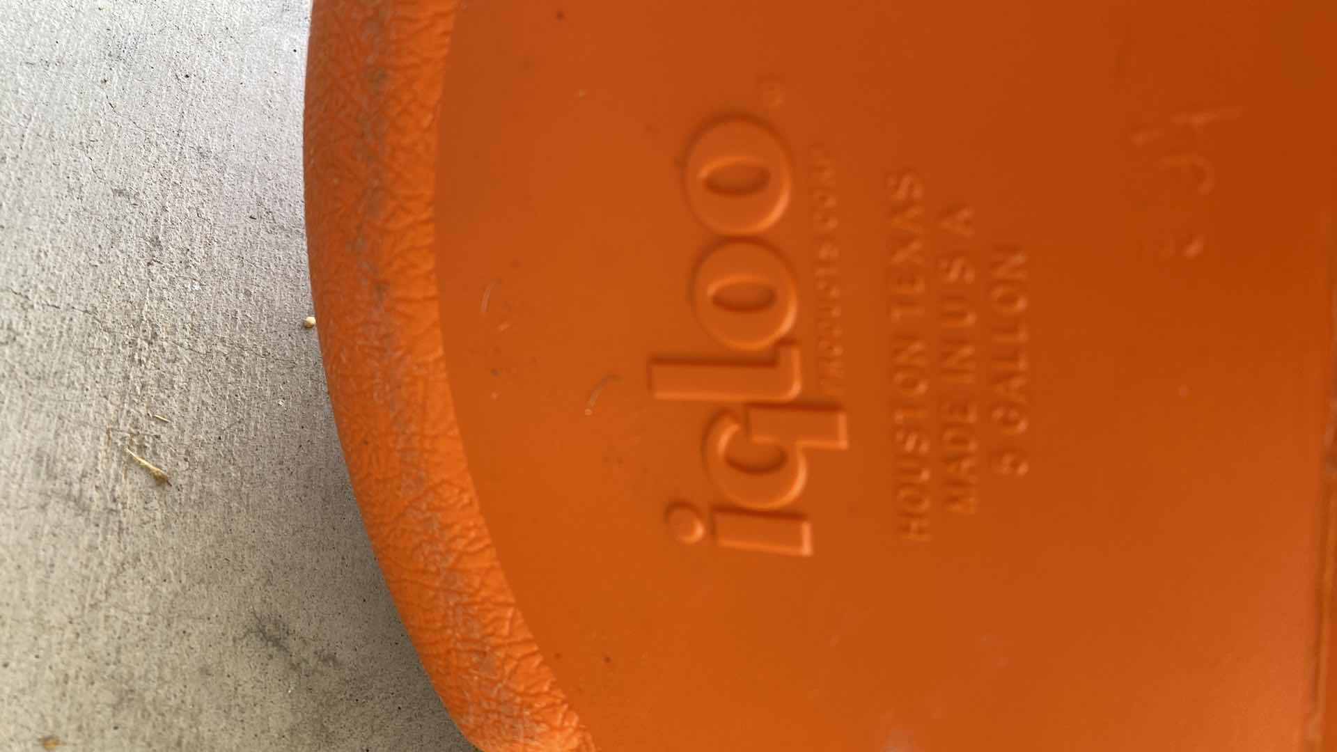 Photo 1 of IGLOO LARGE WATER COOLER  5 GALLONS