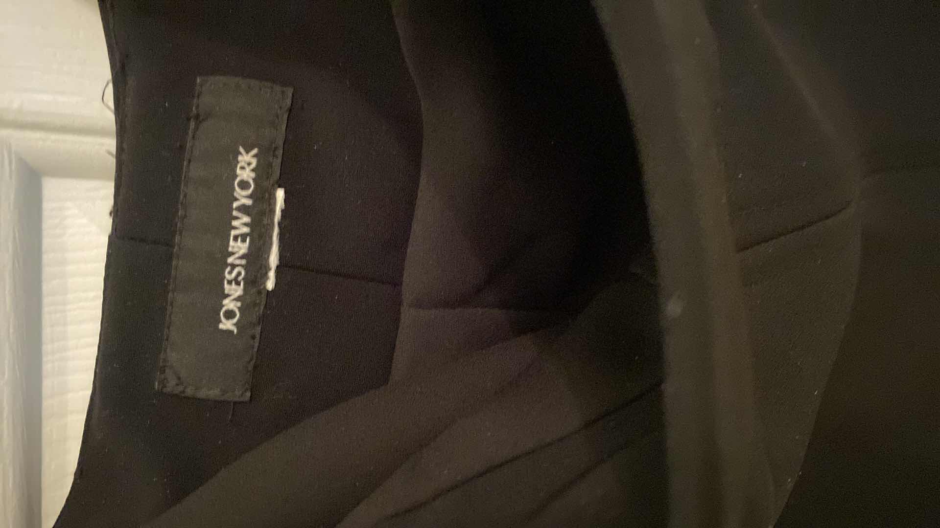 Photo 1 of WOMENS SIZE 10 or 12 JONES NEW YORK SKIRT