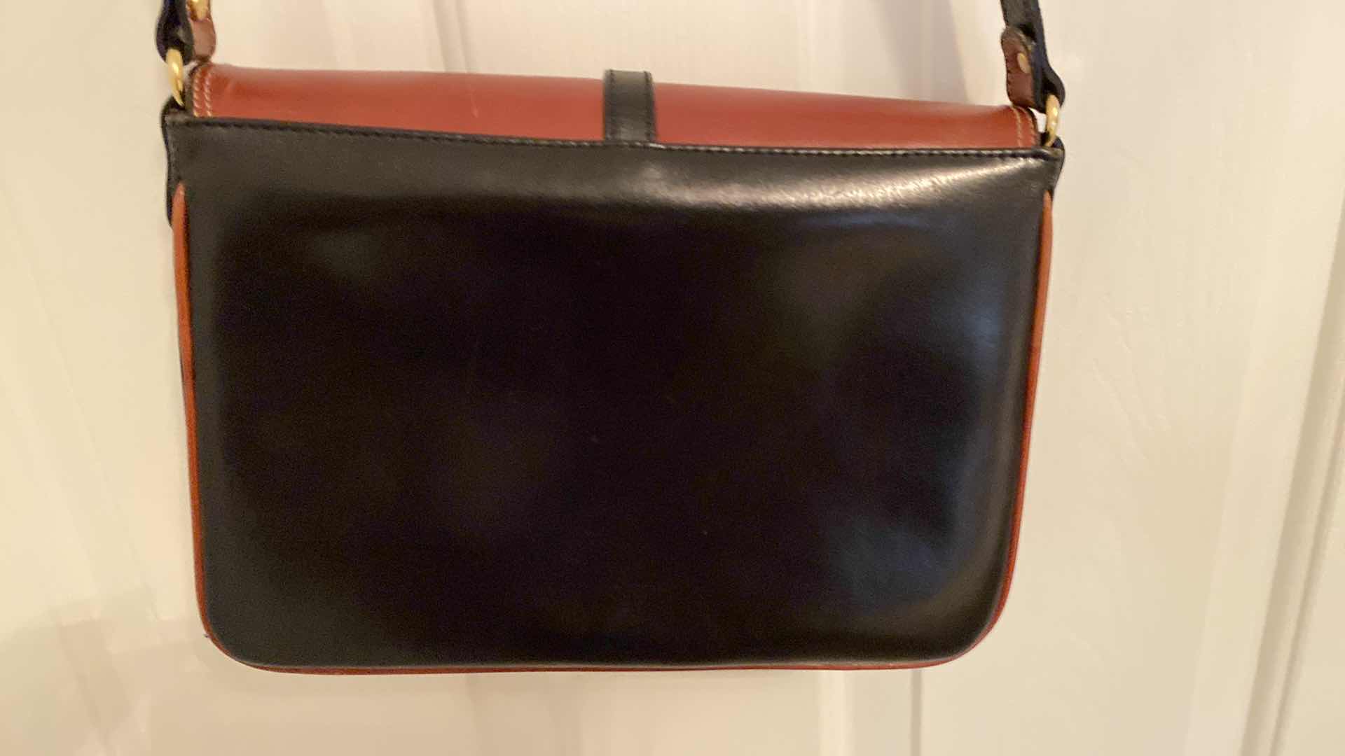 Photo 1 of WOMENS GERONICO LEATHER WITH SUEDE INSET IN FRONT SHOULDER BAG FROM FLORENCE, ITALY 10 1/2” X 7 3/4”