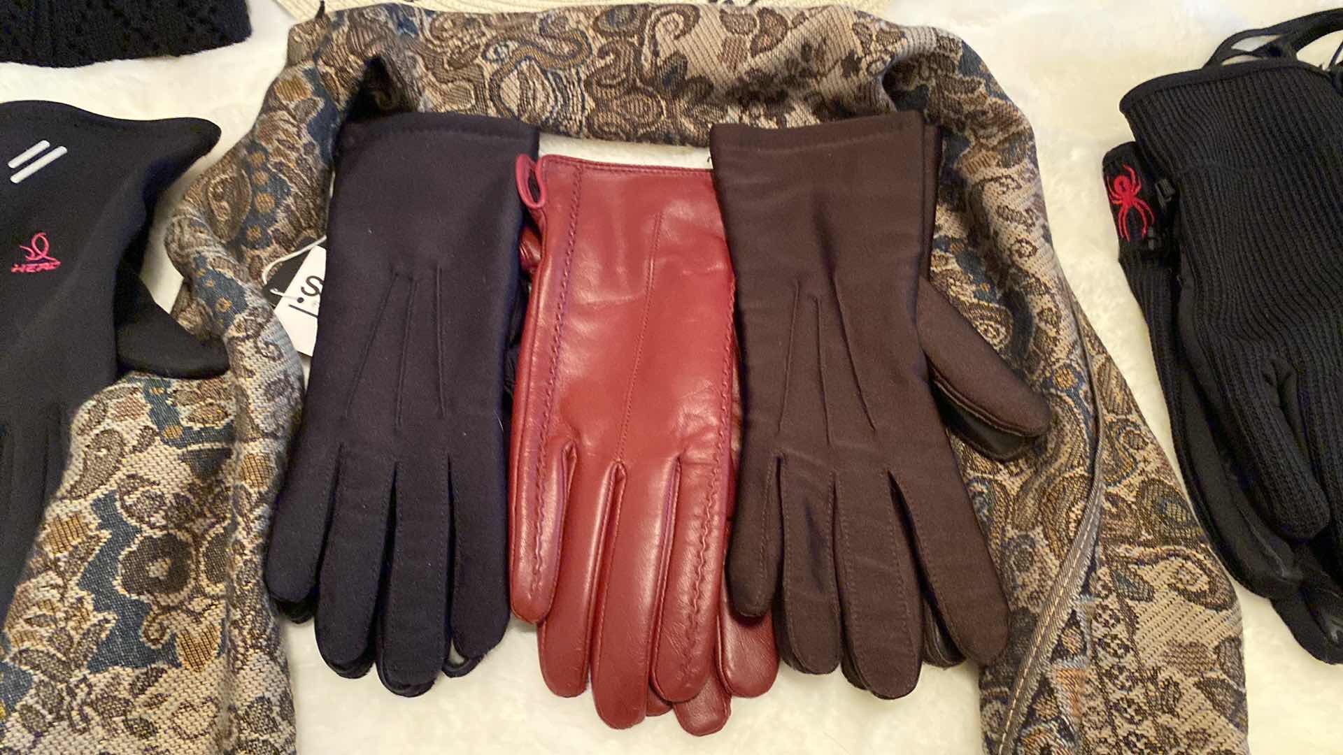 Photo 4 of HATS SCARF GLOVED SKI GLOVES AND MITTENS