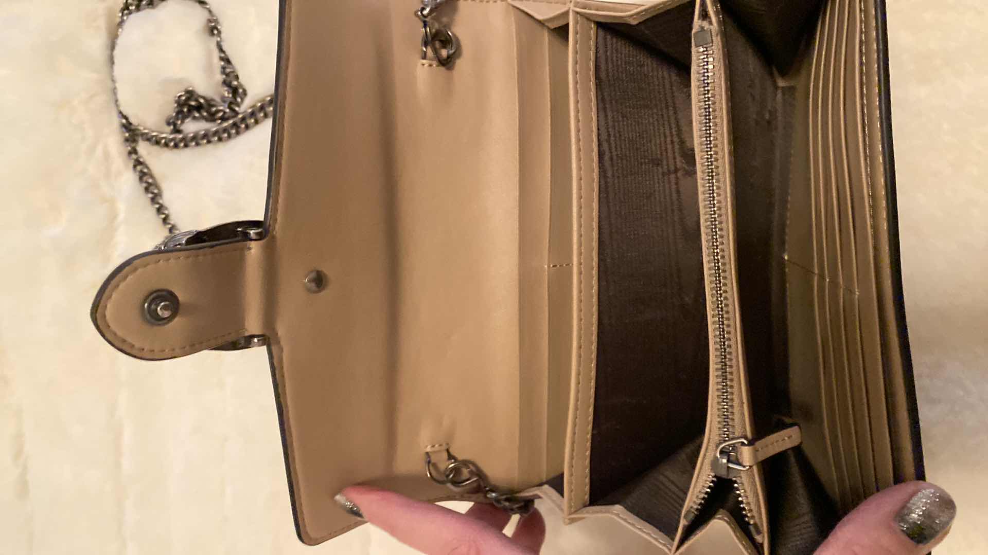 Photo 5 of REPLICA GUCCI  DIONYSUS GG SUPREME WALLET ON CHAIN