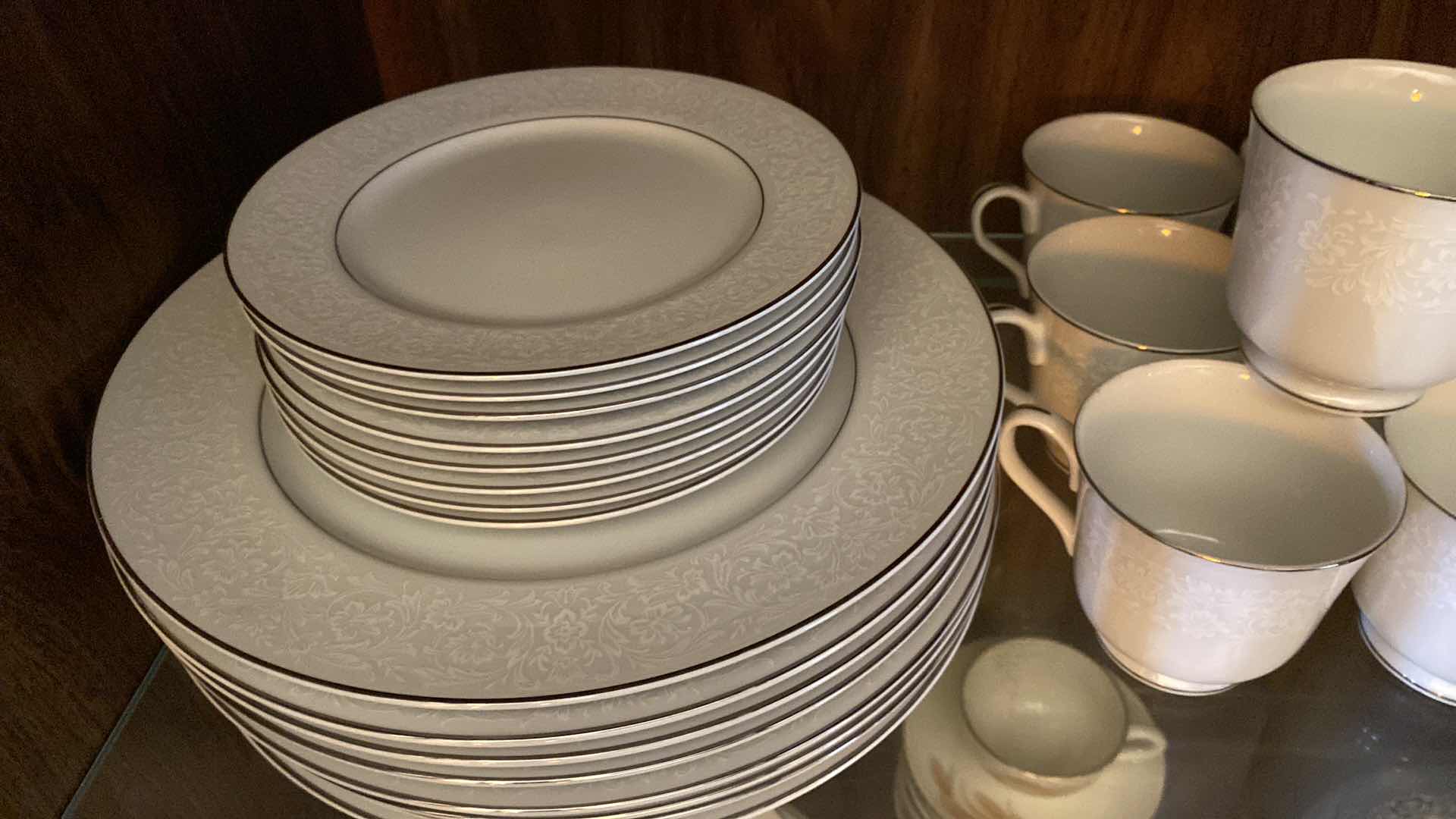 Photo 1 of 32PCS- CONCERTO GRACE FINE CHINA FROM JAPAN (SOME CHIPS ON CHINA)