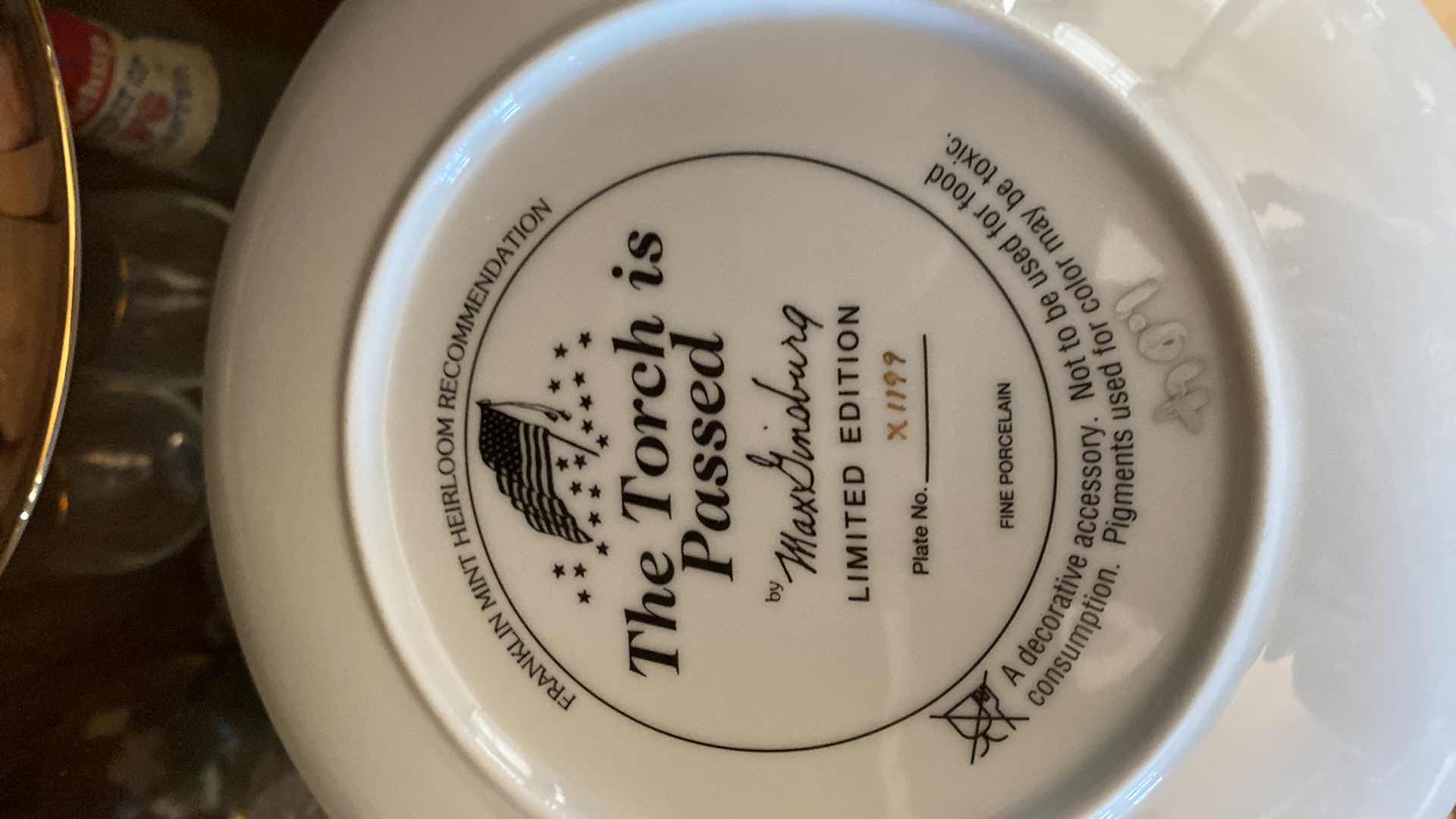 Photo 1 of 6 FRANKLIN MINT PRESIDENT KENNEDY COLLECTOR PLATES 8”