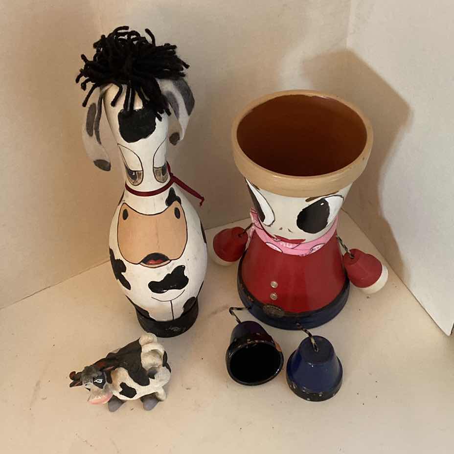 Photo 2 of VINTAGE HOME DECOR LARGEST H 16”