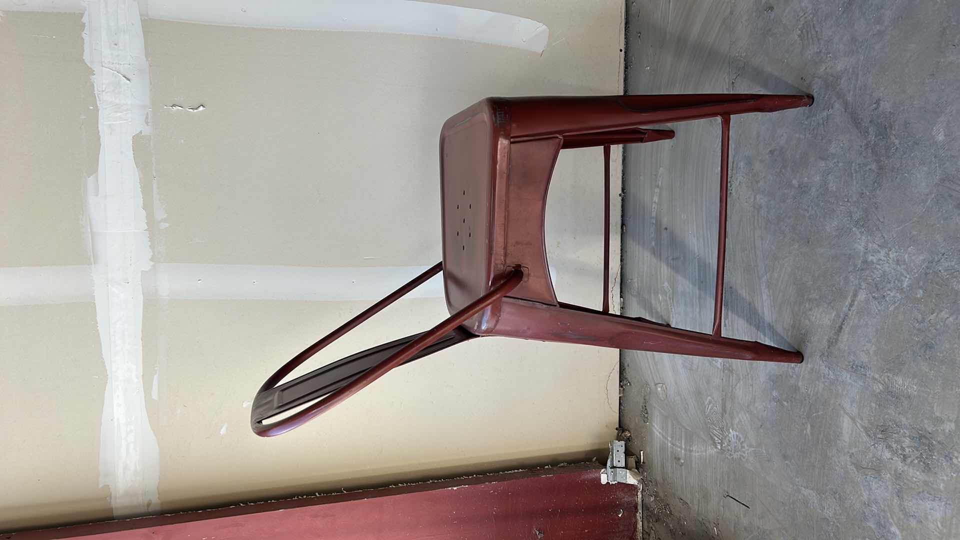 Photo 1 of 2 RED METAL BARSTOOL SEAT H24”