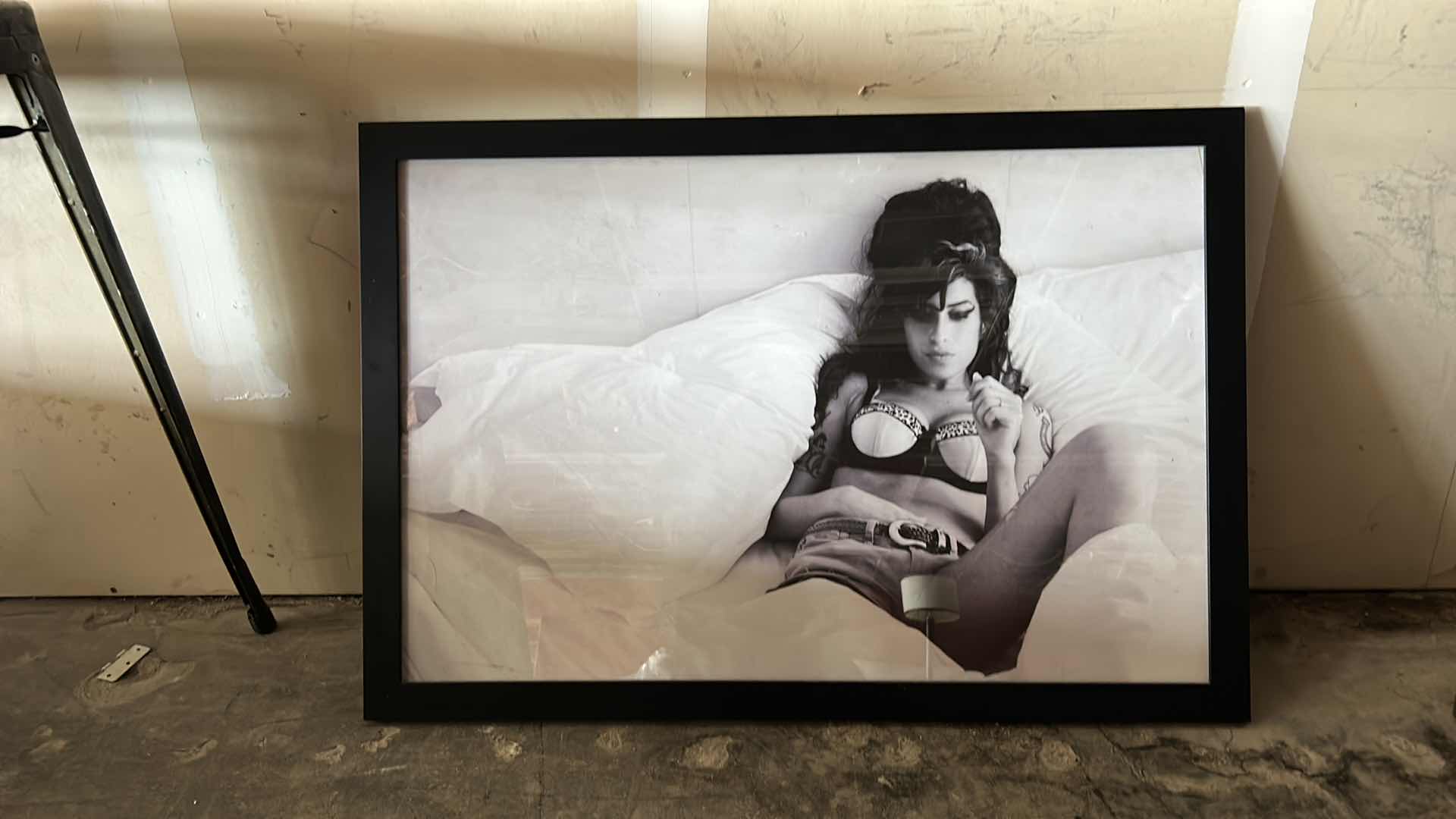 Photo 3 of AMY WINEHOUSE PHOTO ARTWORK FRAMED 38  ” x 26 1/2
