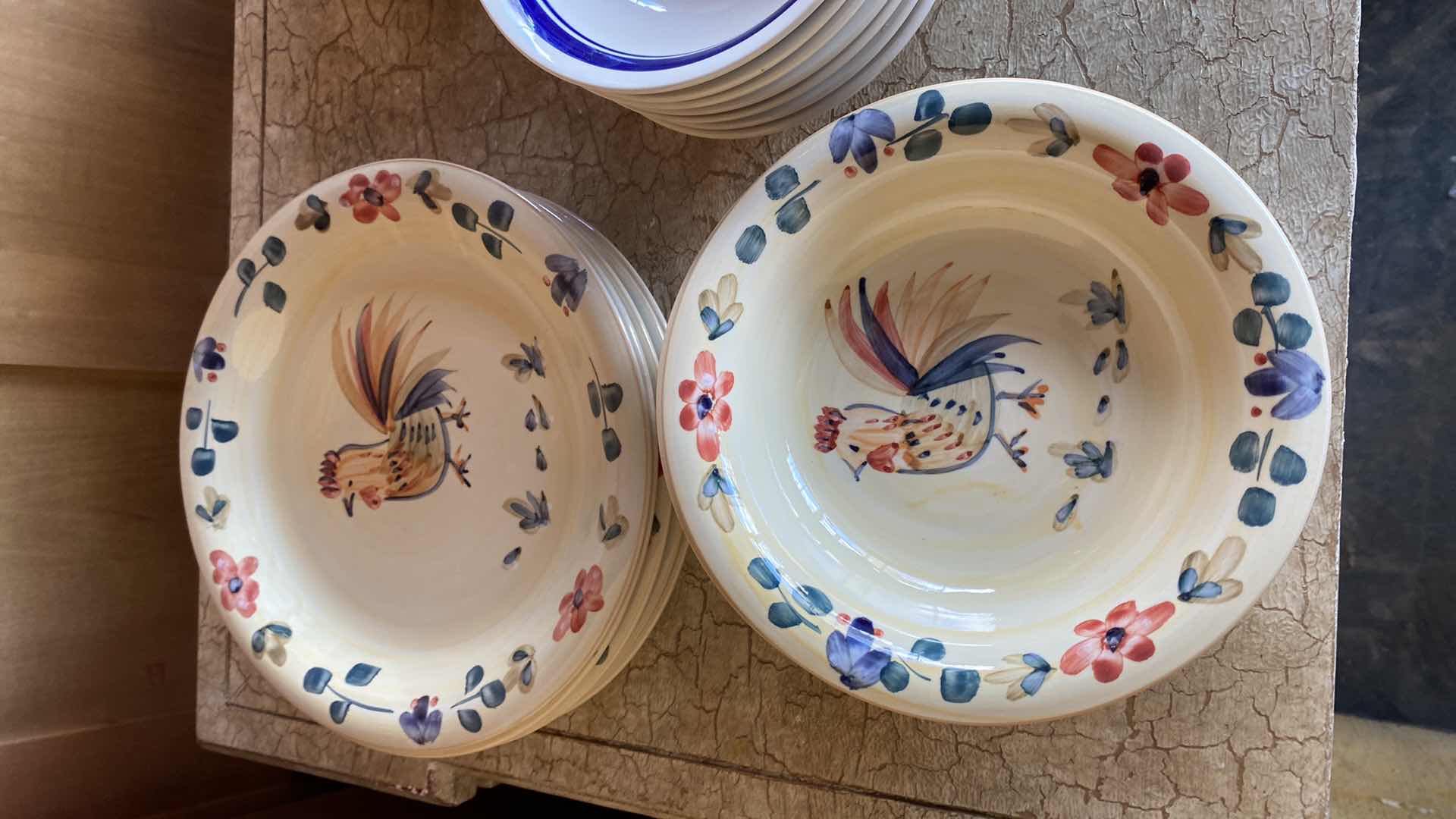 Photo 2 of ASSORTED DISHES AND BOWLS