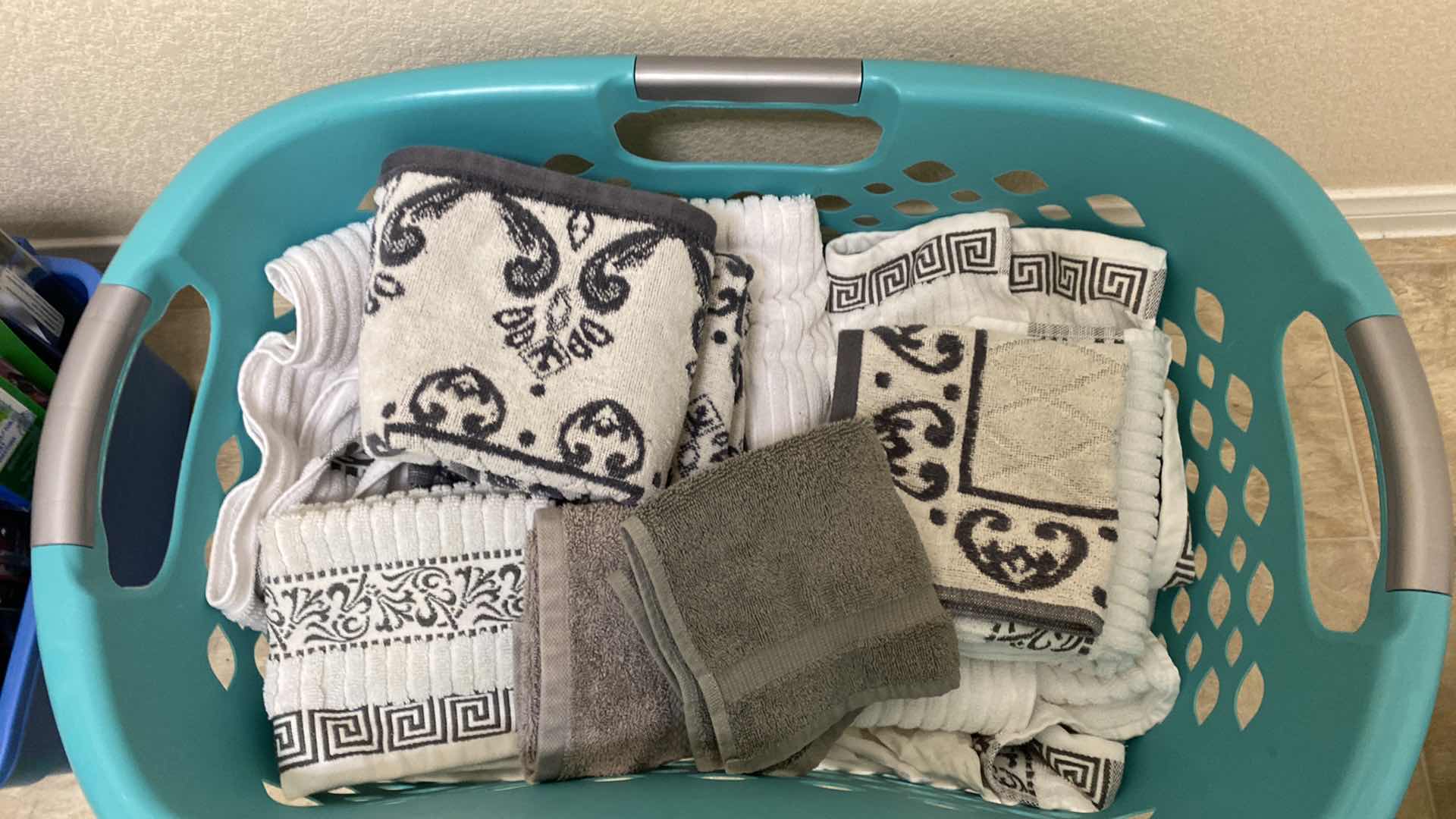 Photo 4 of LAUNDRY BASKETS WITH ASSORTED CLOTHING TOWELS AND MORE