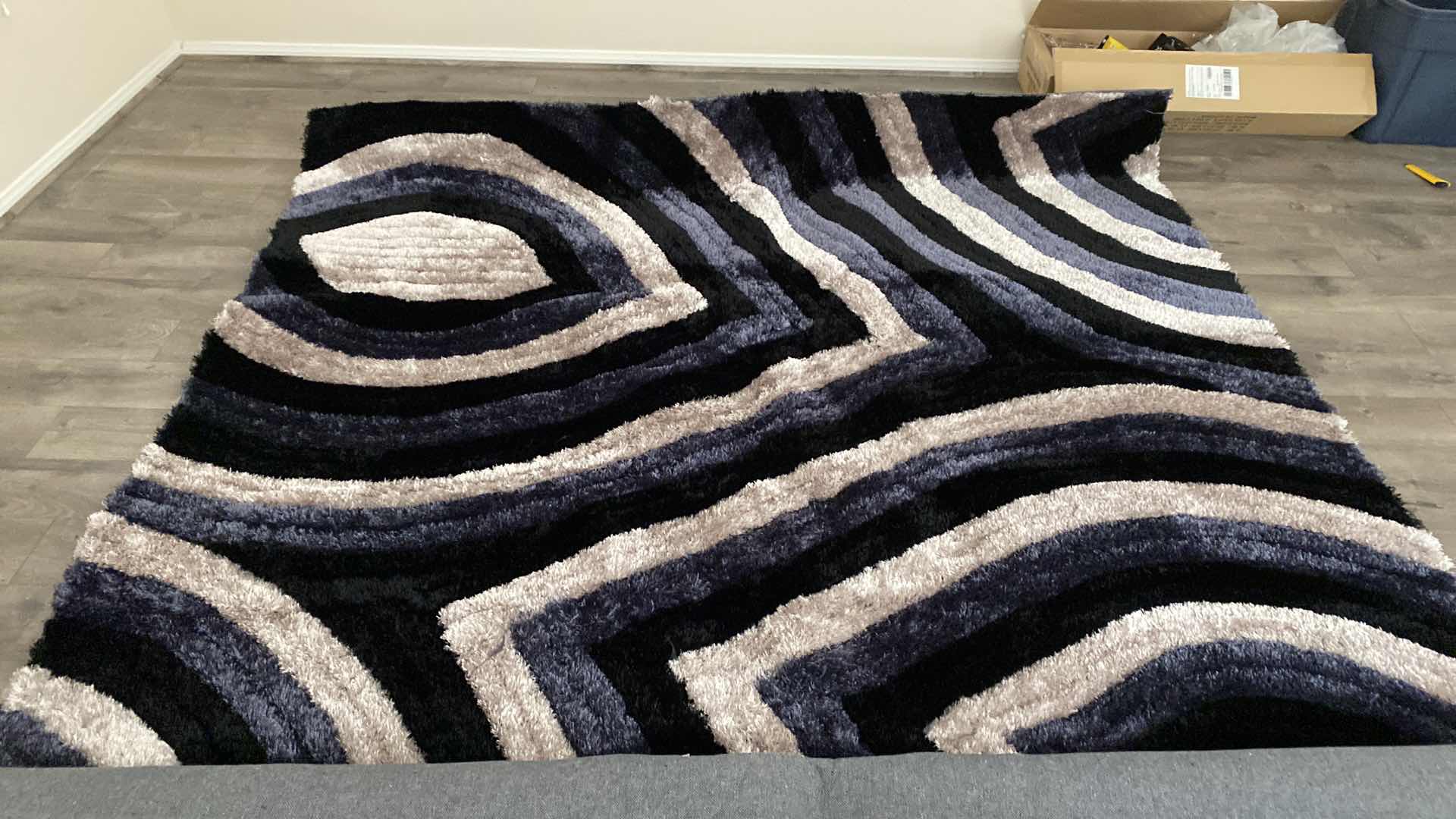 Photo 1 of NEW MEMPHIS COLLECTION AREA RUG DESIGN 1406 7 feet 9” x 10’