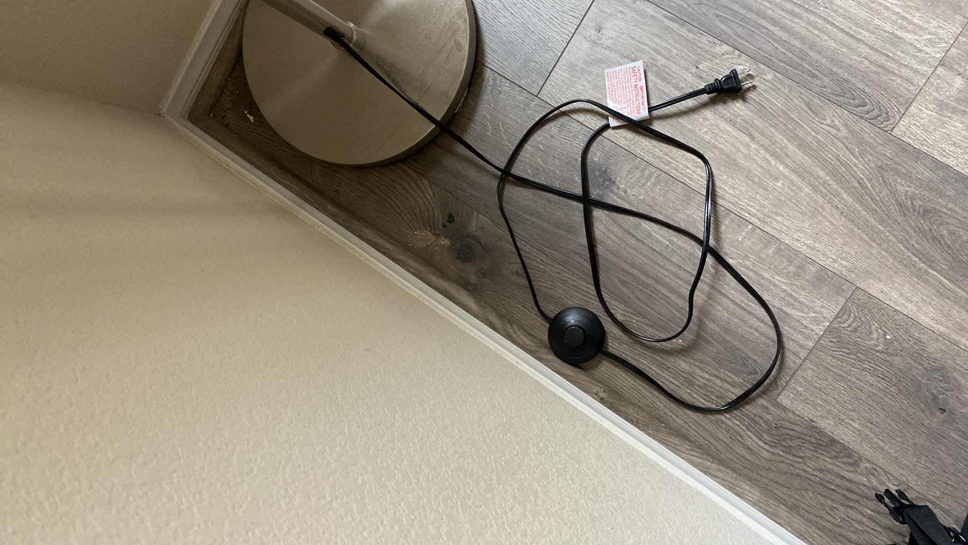 Photo 1 of ADJUSTABLE FLOOR LAMP H 64”