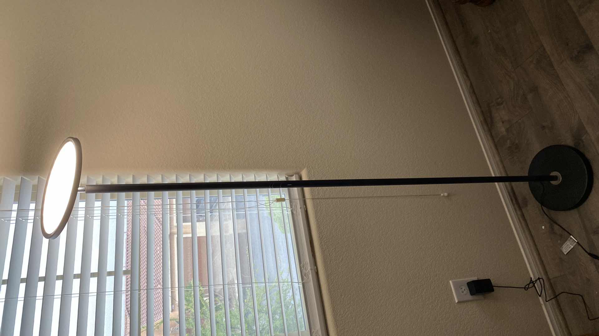 Photo 1 of BLACK FLOOR LAMP H 67”