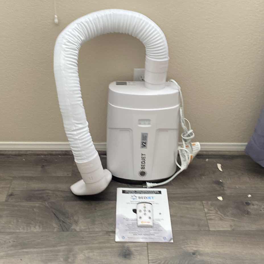 Photo 1 of BEDJET V2 BED CLIMATE COMFORT SYSTEM WITH REMOTE