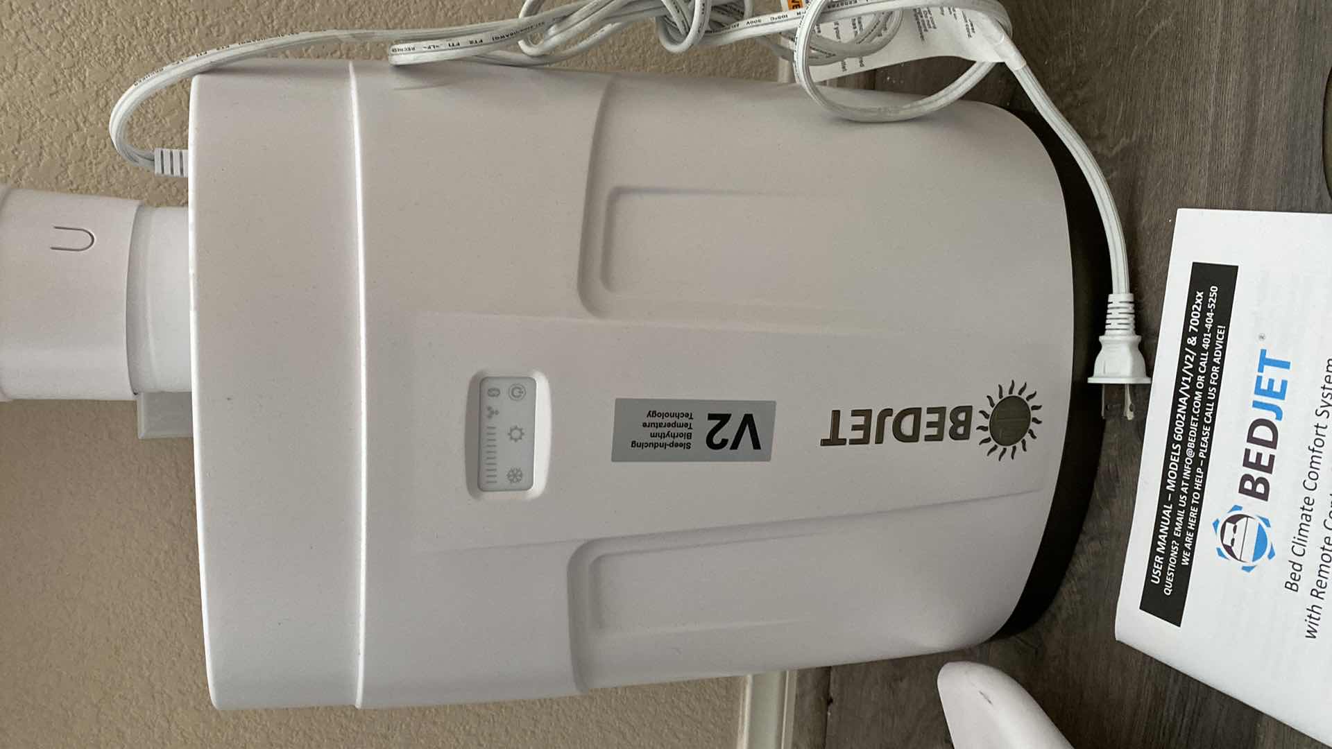 Photo 1 of BEDJET V2 BED CLIMATE COMFORT SYSTEM WITH REMOTE