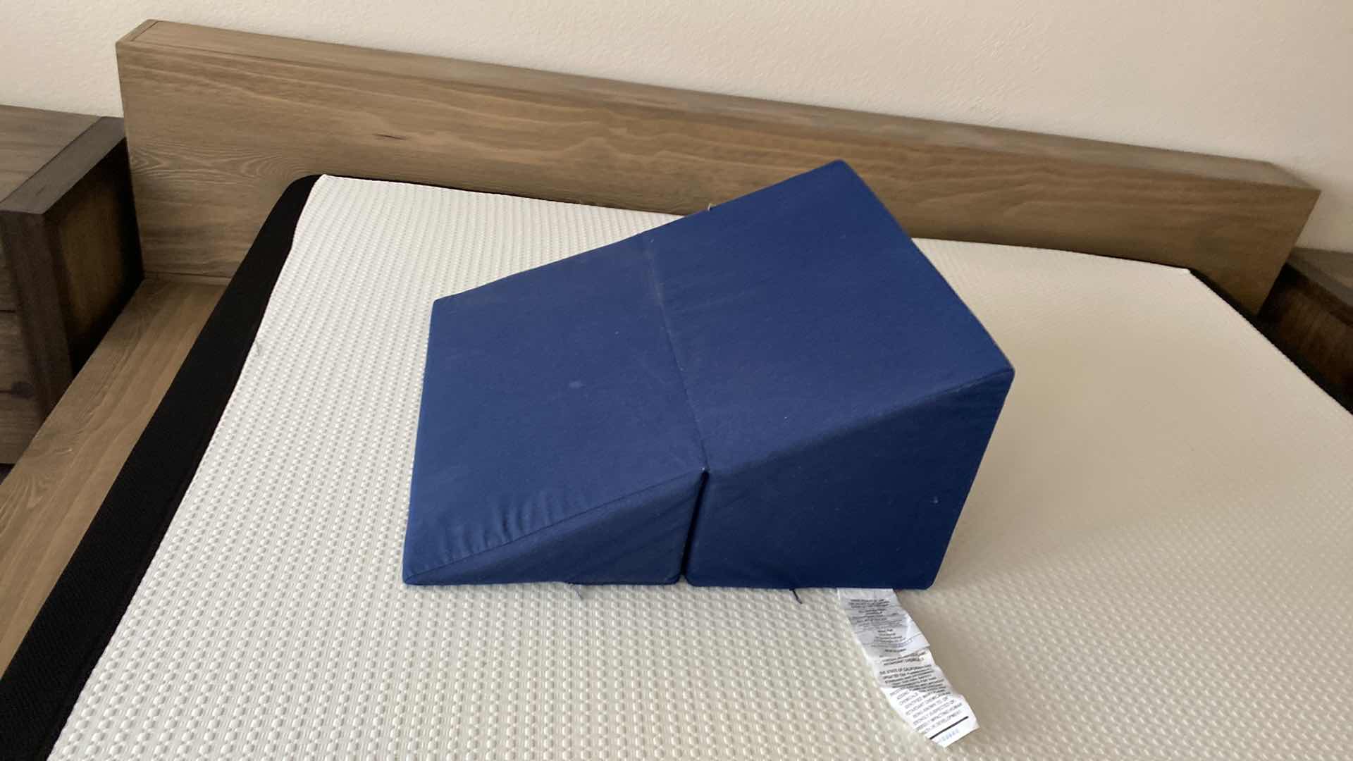 Photo 1 of DRIVE MEDICAL MULTI POSITION PILLOW