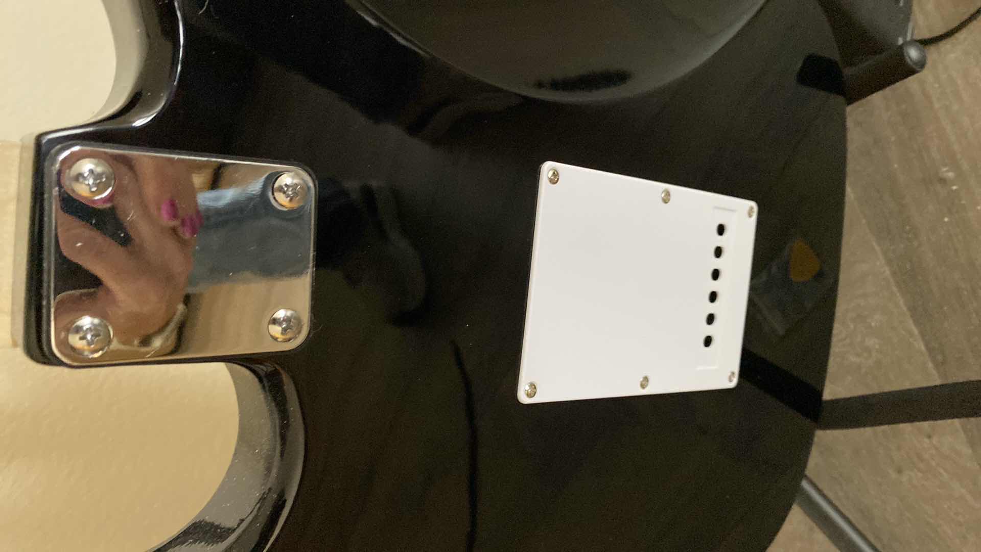 Photo 1 of 6 STRING GUITAR WITH STAND AND AMPLIFIER